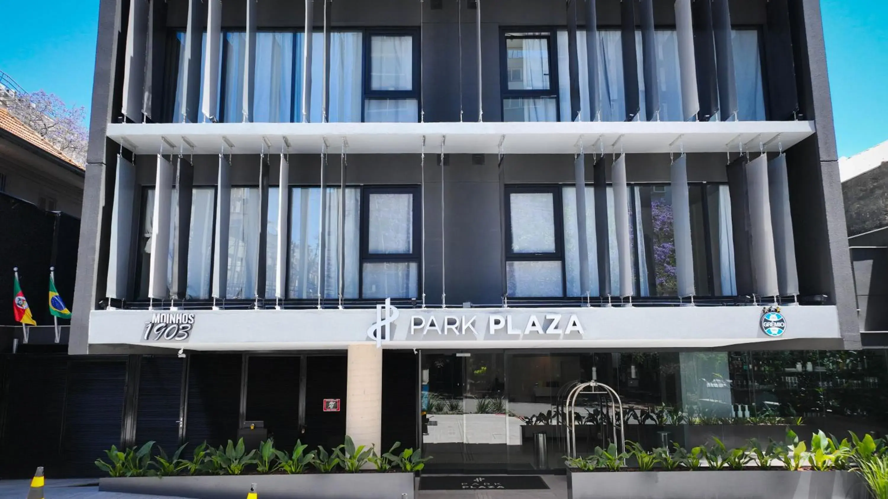 Property building in Park Plaza Moinhos Porto Alegre Property building in Park Plaza Moinhos Porto Alegre