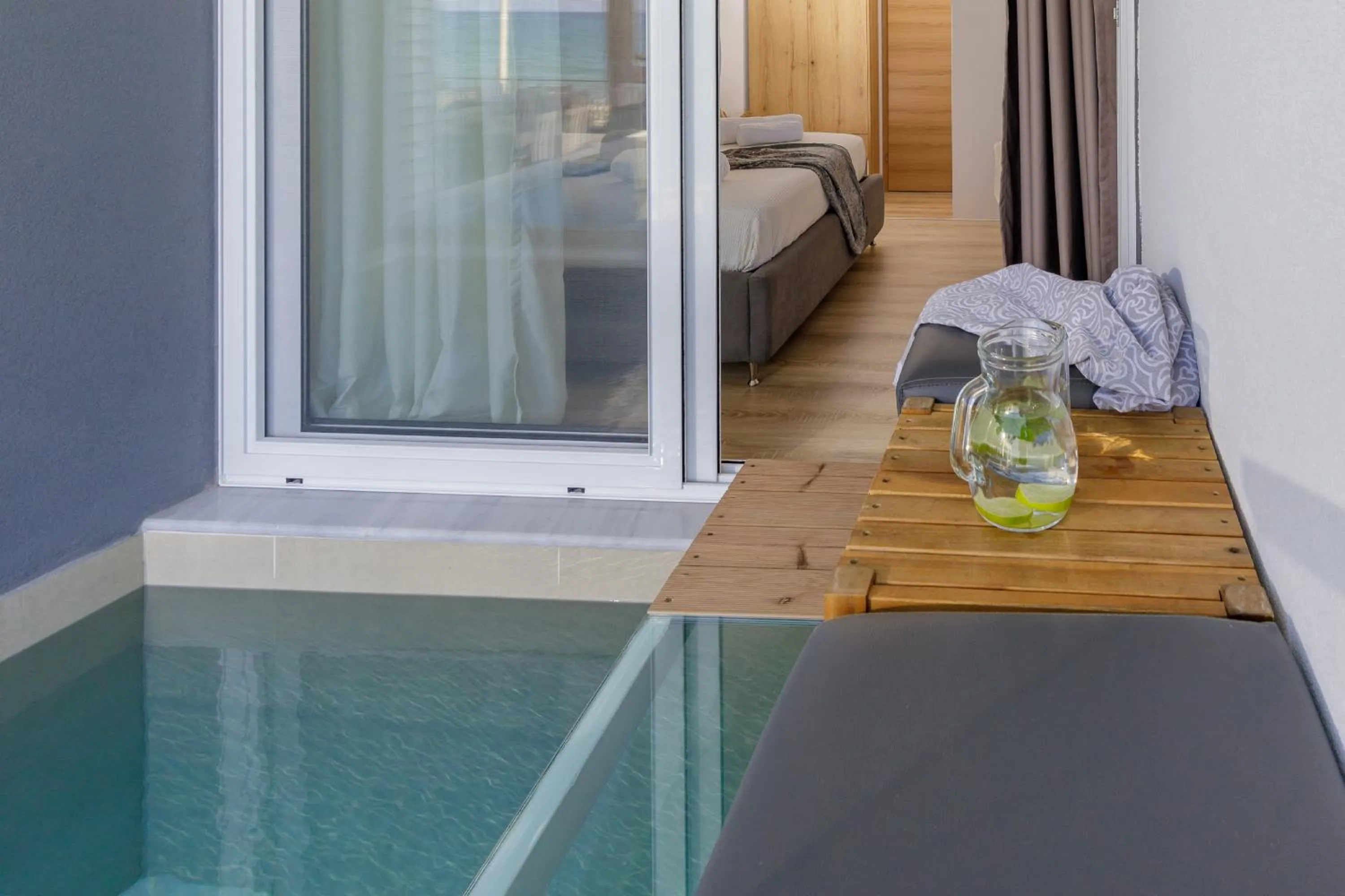 Pool view in Seaside Gouves