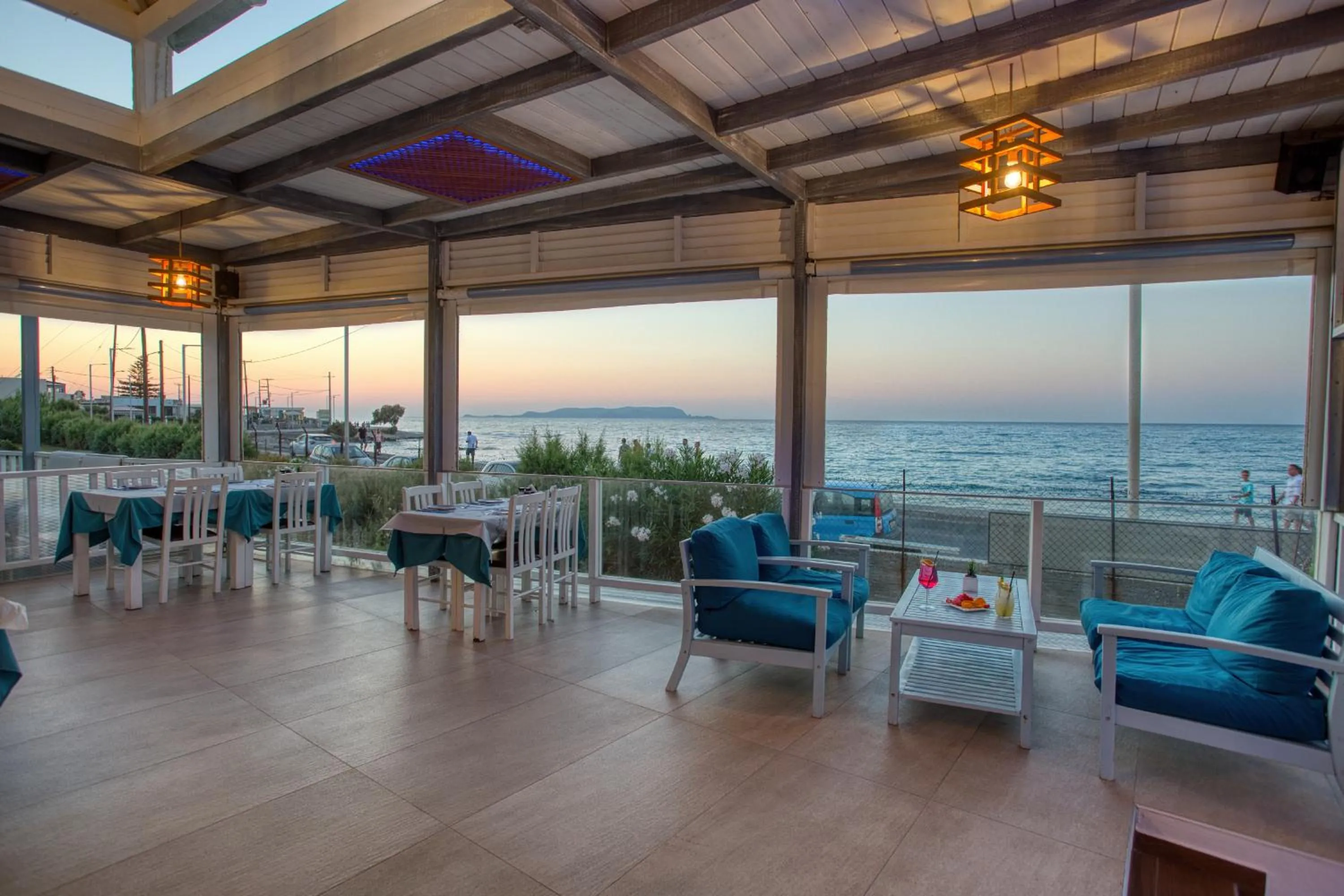 Restaurant/places to eat in Seaside Gouves