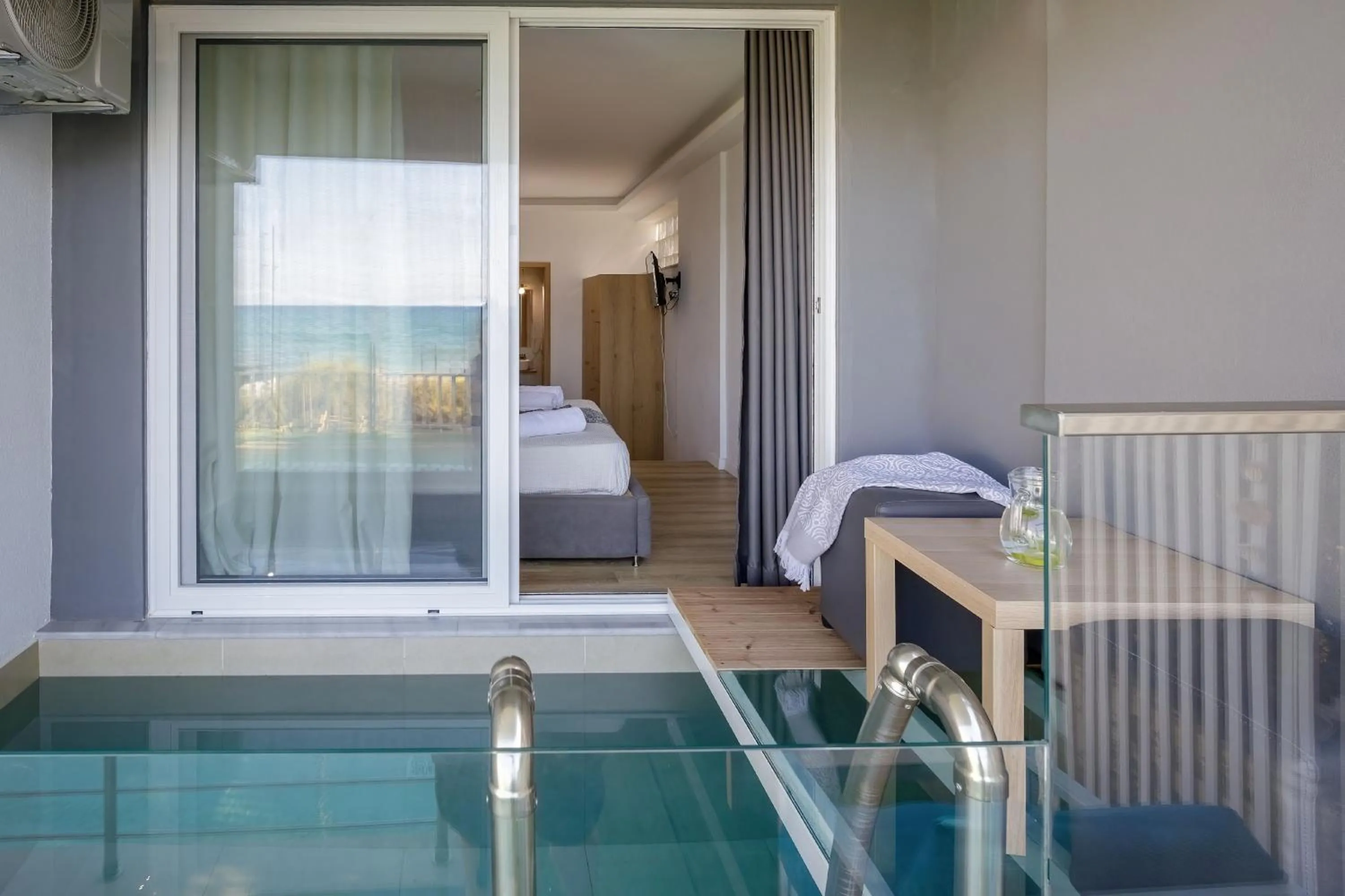 Bed in Seaside Gouves