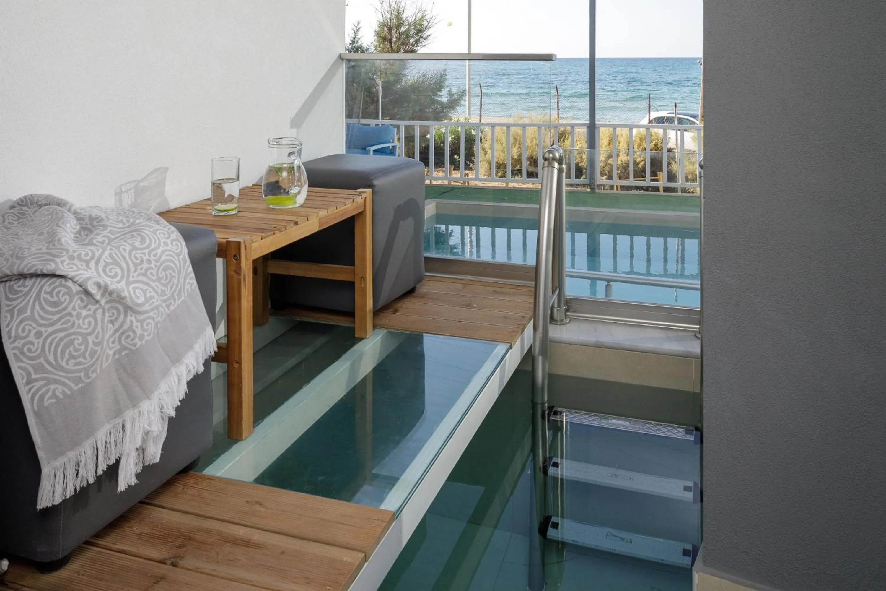 Pool view in Seaside Gouves