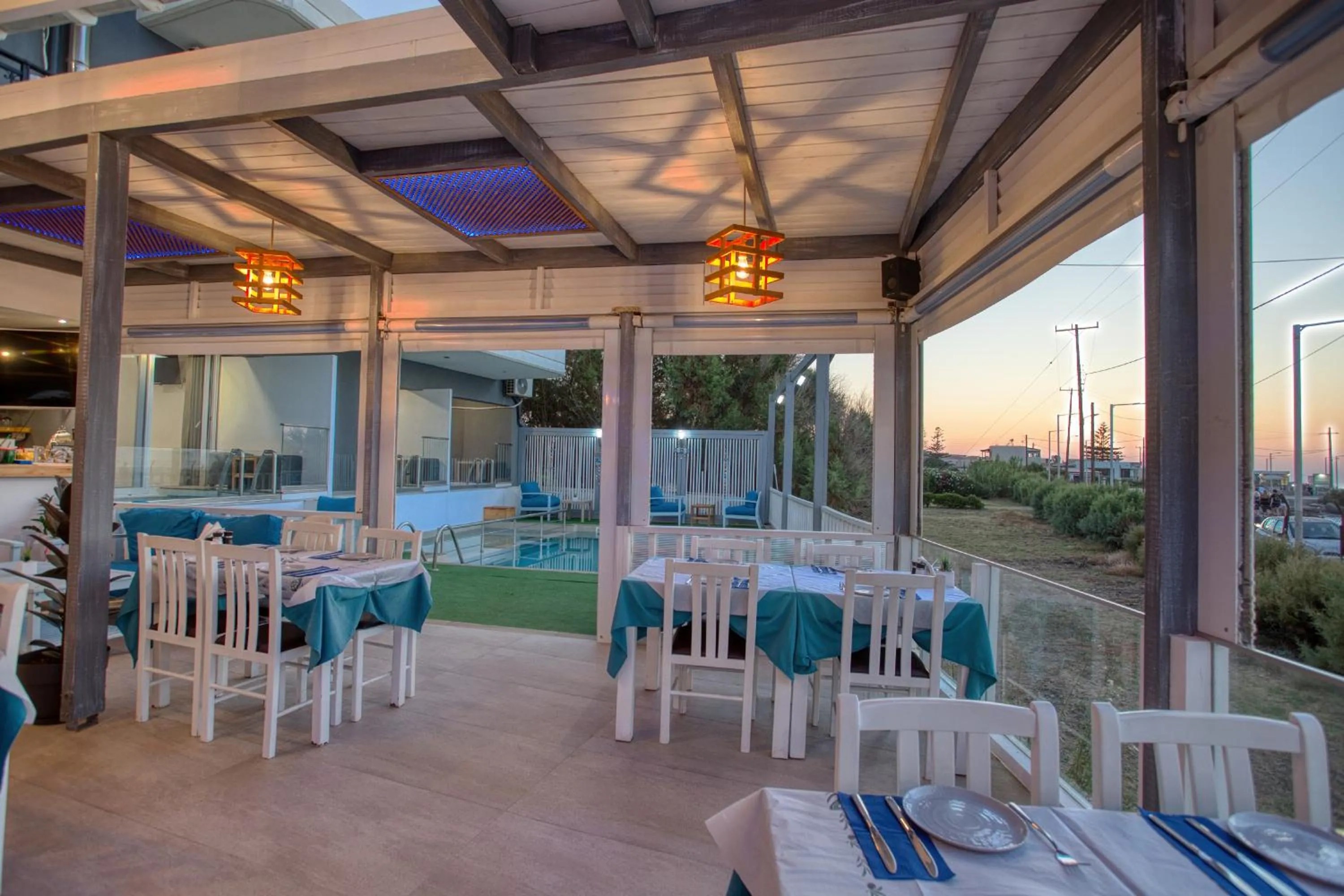Restaurant/places to eat in Seaside Gouves
