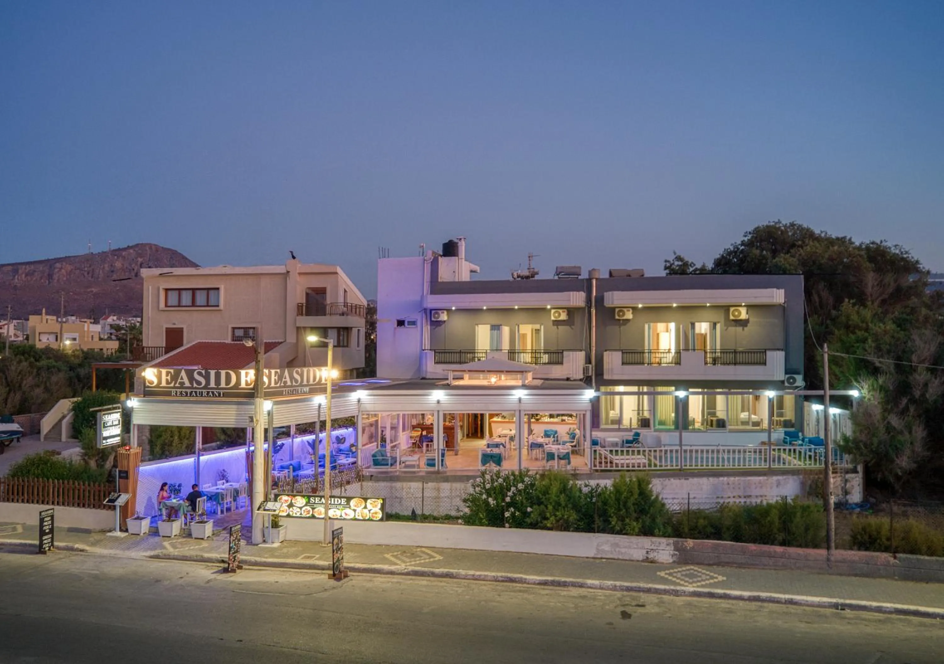 Property building in Seaside Gouves