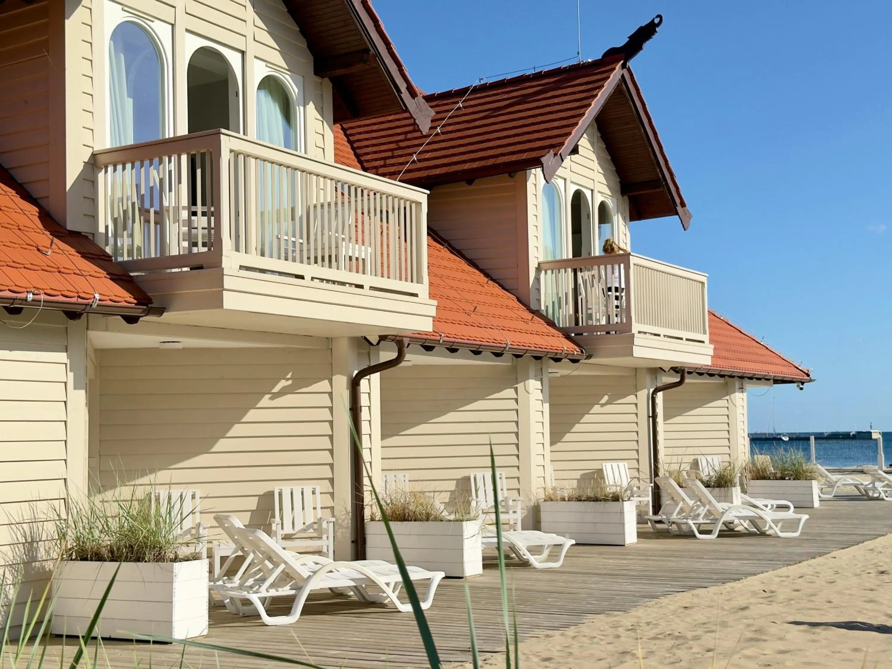 Property building in Hotel Zhong Hua