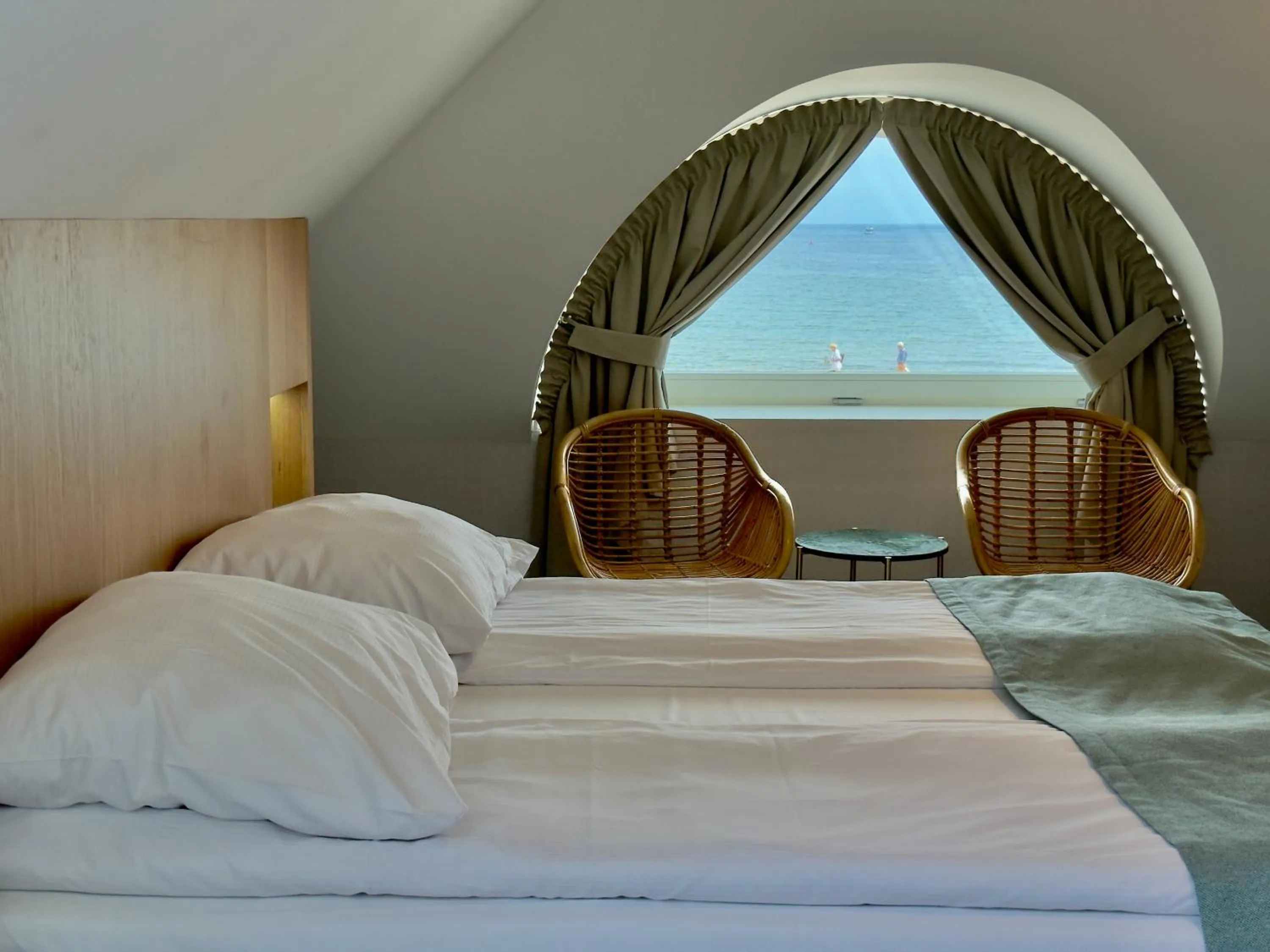 Bed in Hotel Zhong Hua