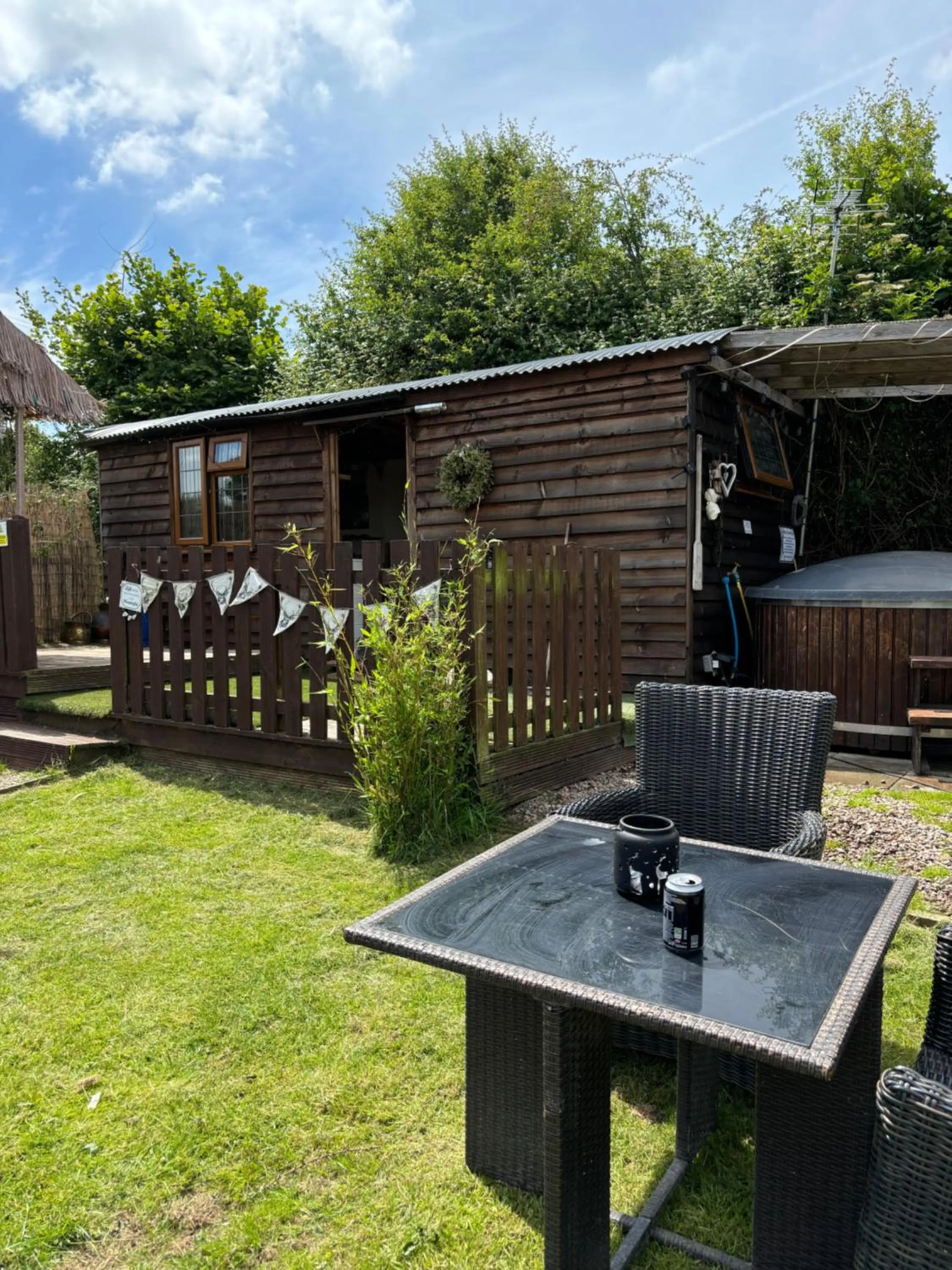 Four seasons mini zoo with wood fuel hot tub Country retreat