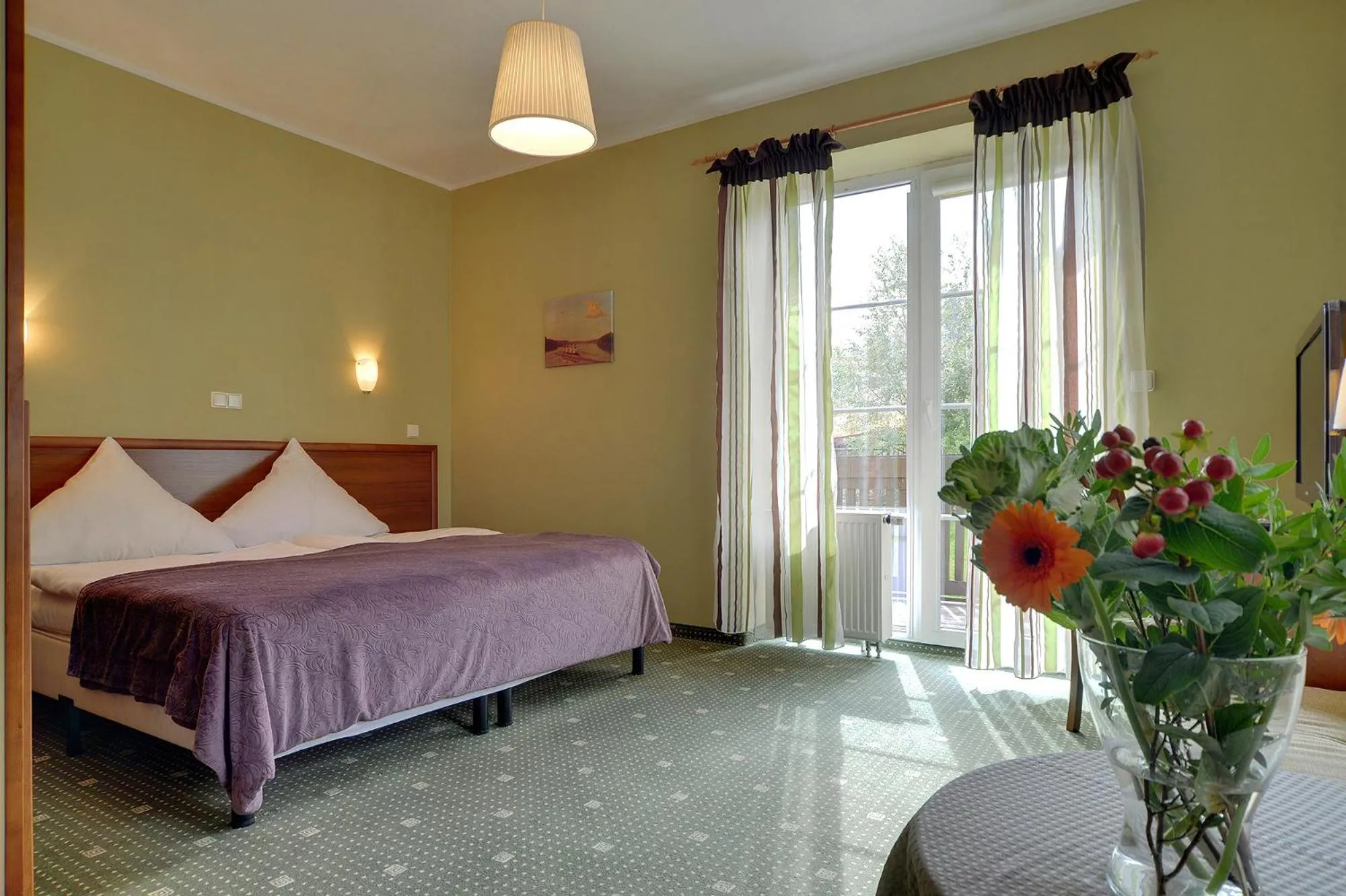 Bed in Hotel Belweder - przy hotelu Golebiewski