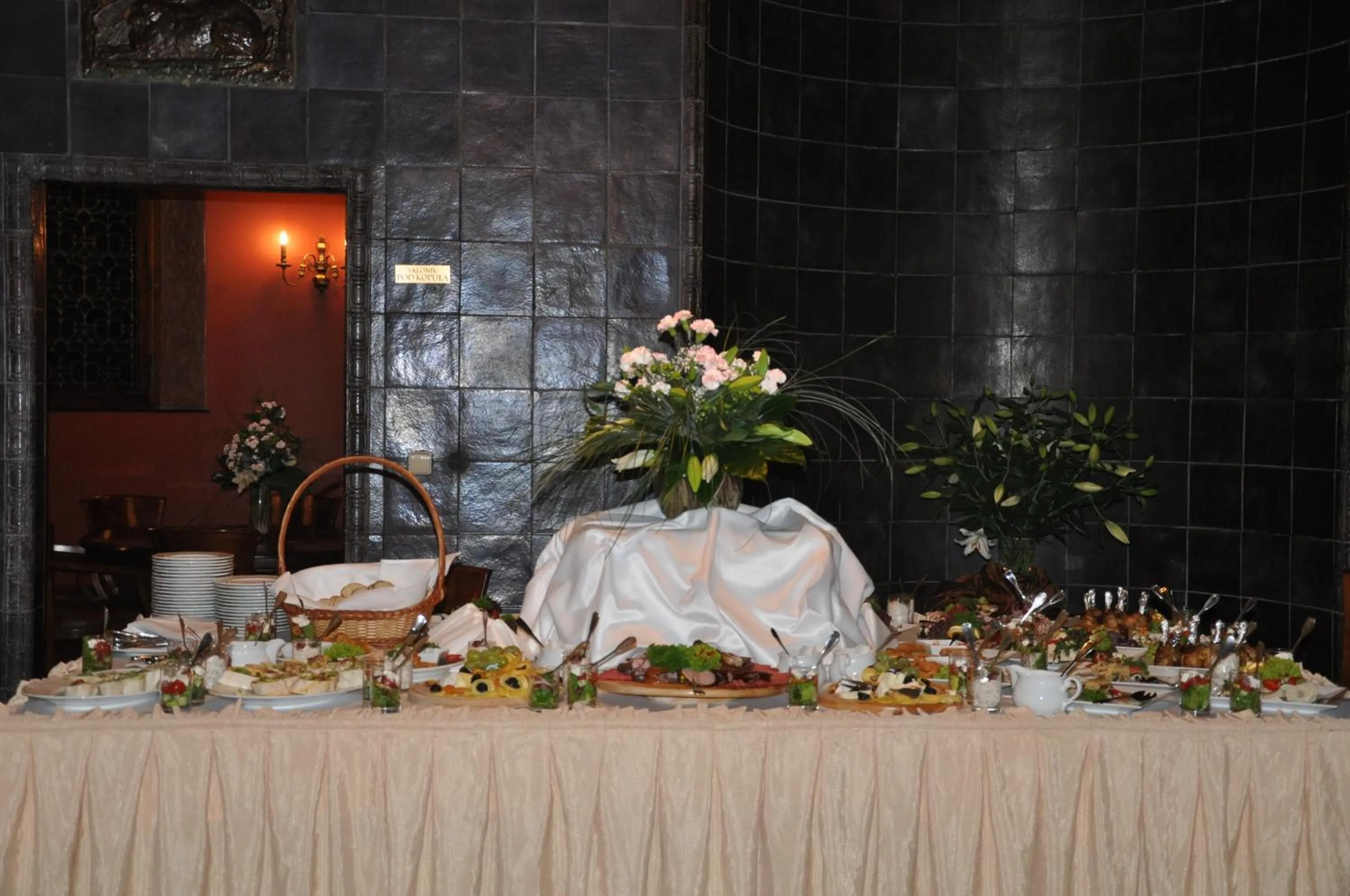 Food and drinks in Pałac Paulinum