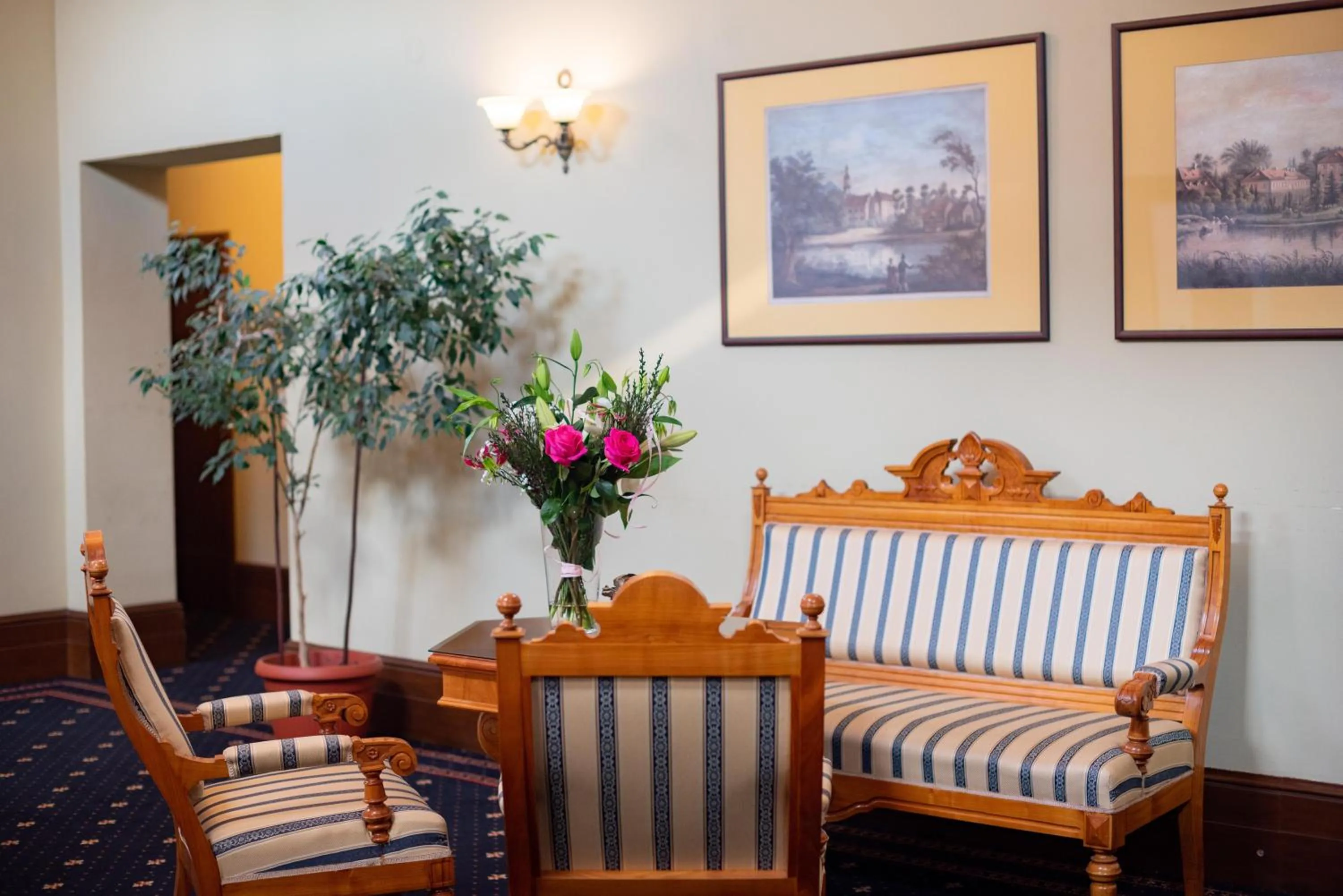 Property building in Pałac Paulinum