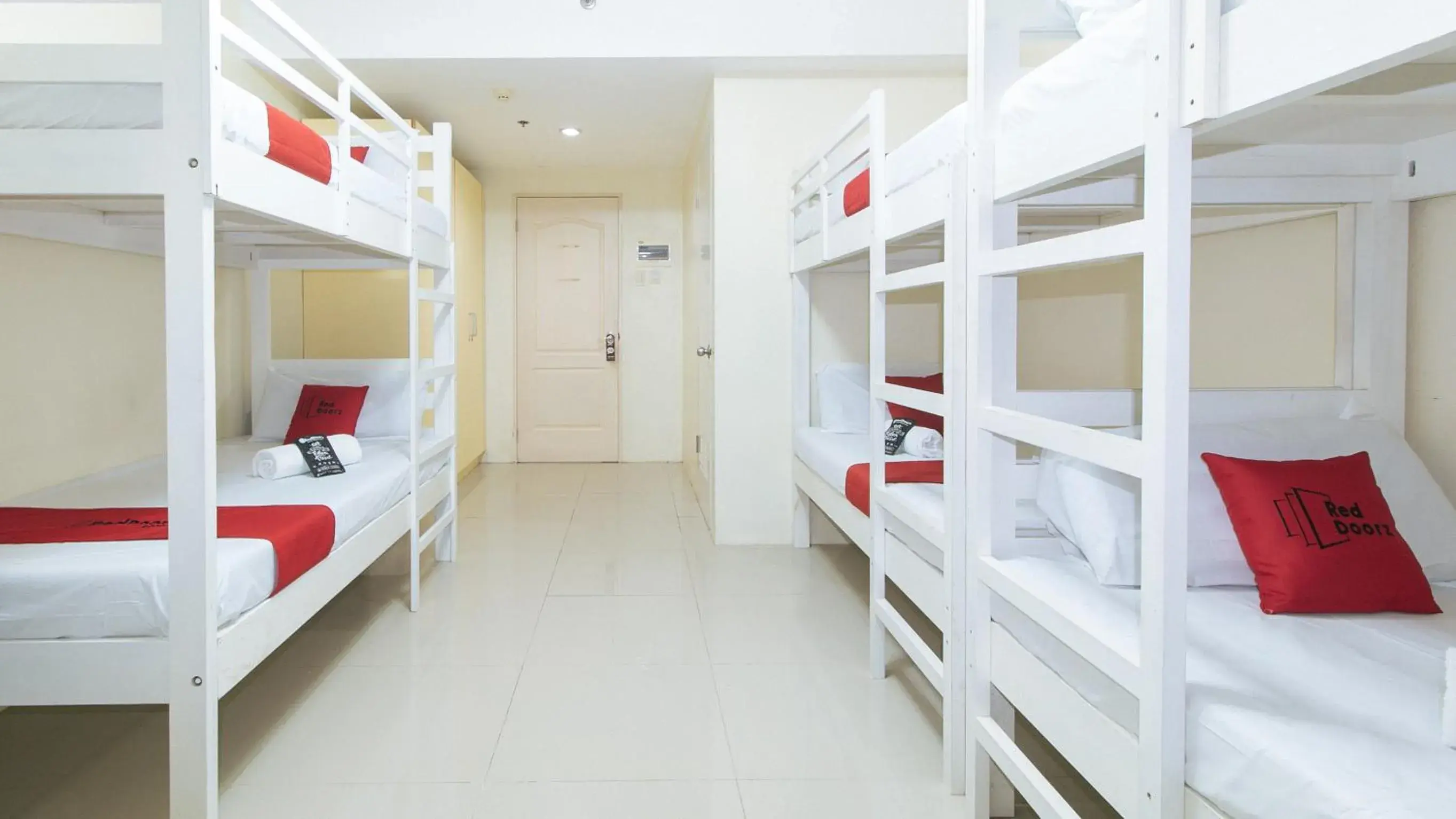 Bedroom, Bed in RedDoorz @ Insular Square Mandaue City Bedroom, Bed in RedDoorz @ Insular Square Mandaue City