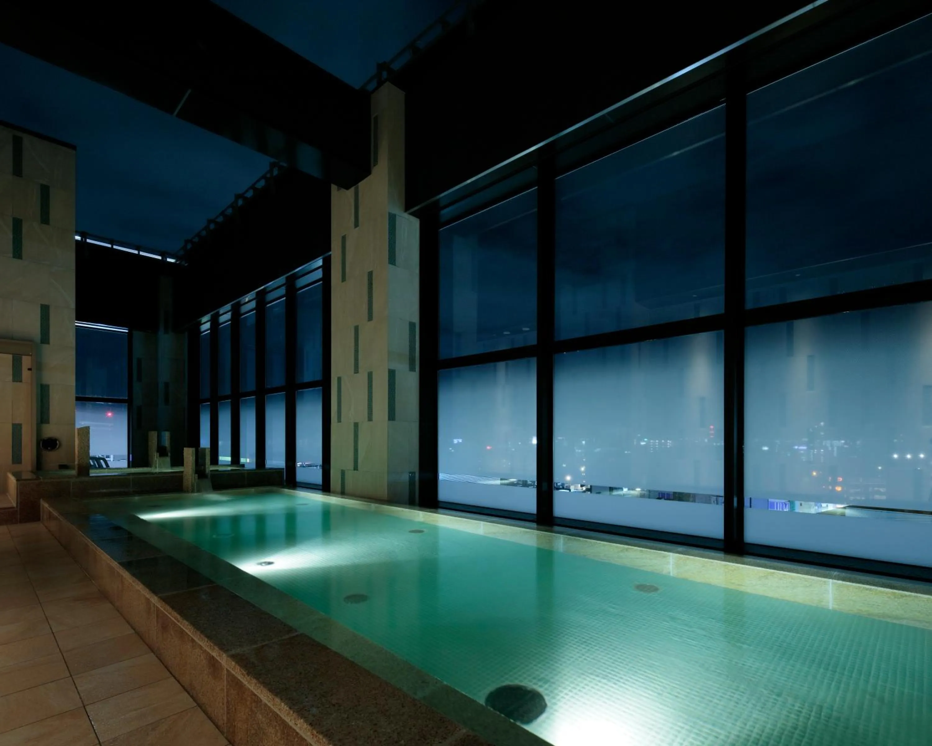 Open Air Bath in Candeo Hotels Kumamoto Shinshigai