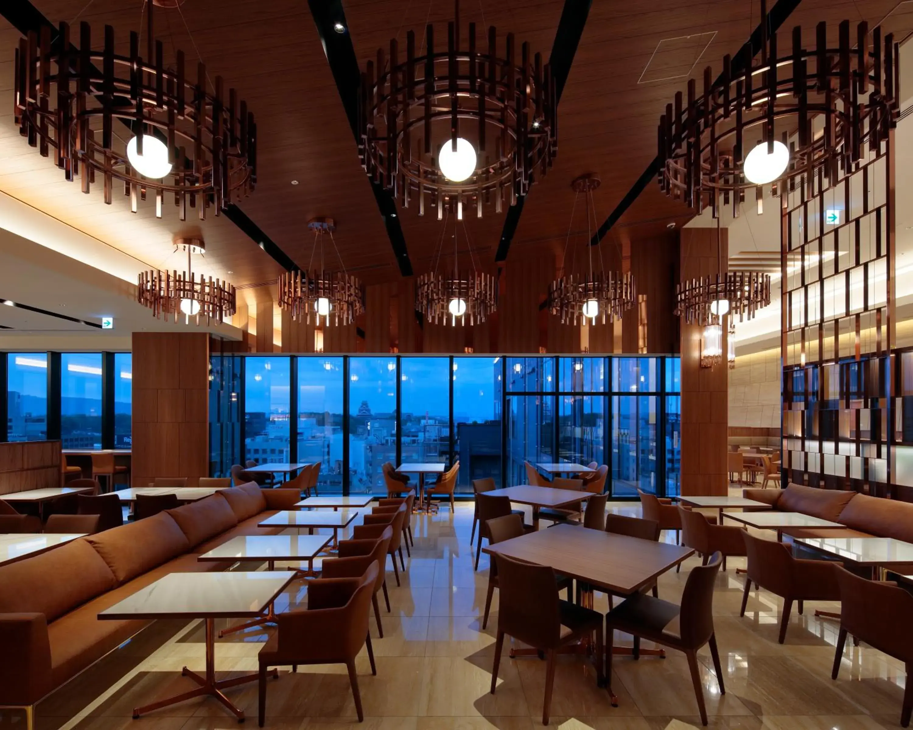 Lounge or bar in Candeo Hotels Kumamoto Shinshigai Lounge or bar in Candeo Hotels Kumamoto Shinshigai