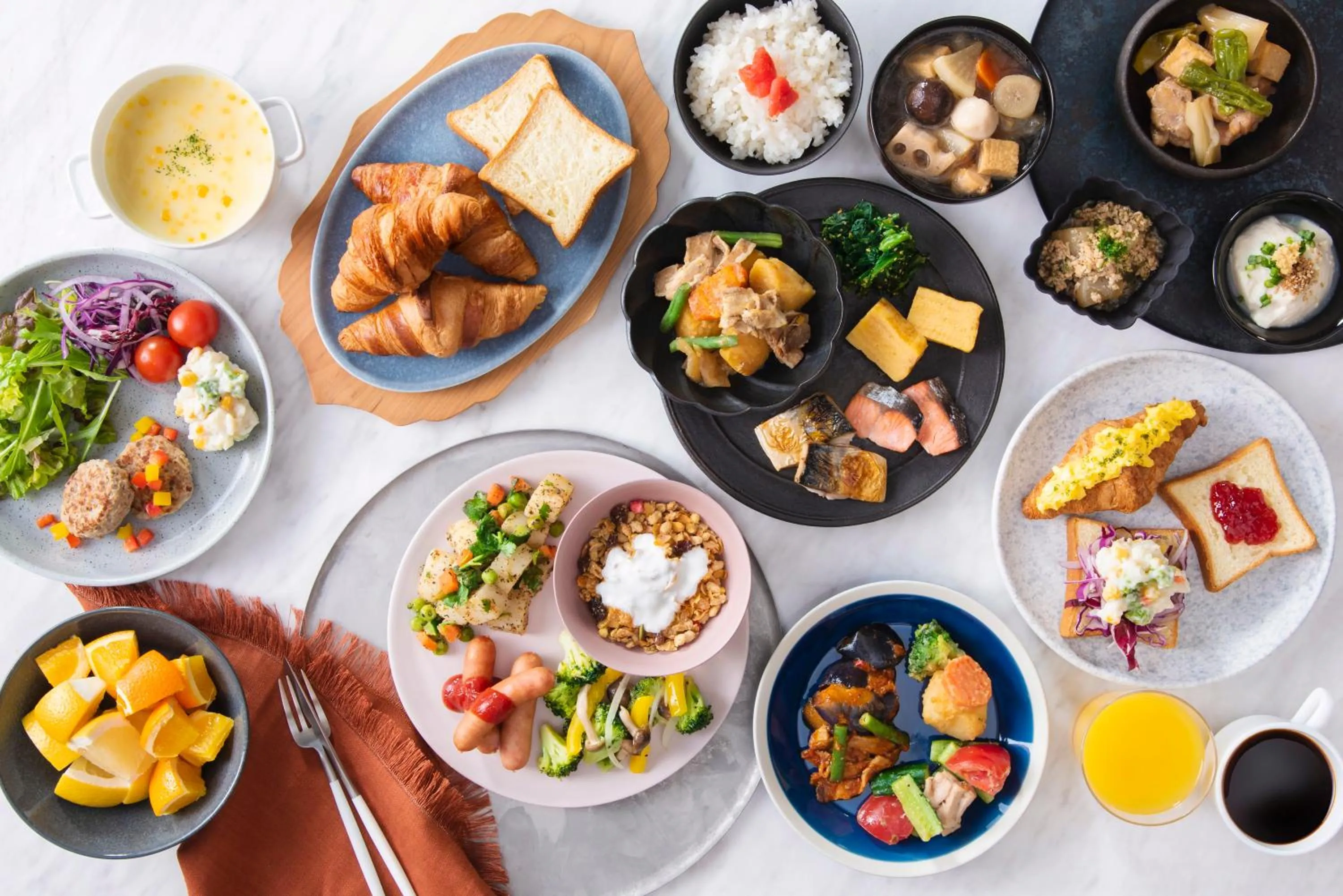 Buffet breakfast in Candeo Hotels Kumamoto Shinshigai