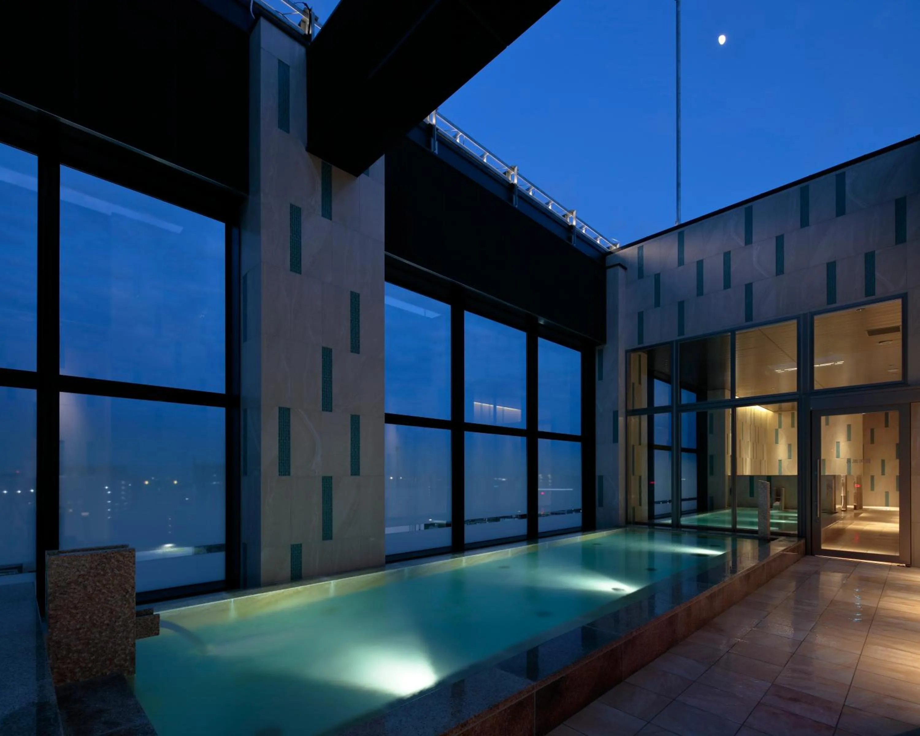 Open Air Bath in Candeo Hotels Kumamoto Shinshigai