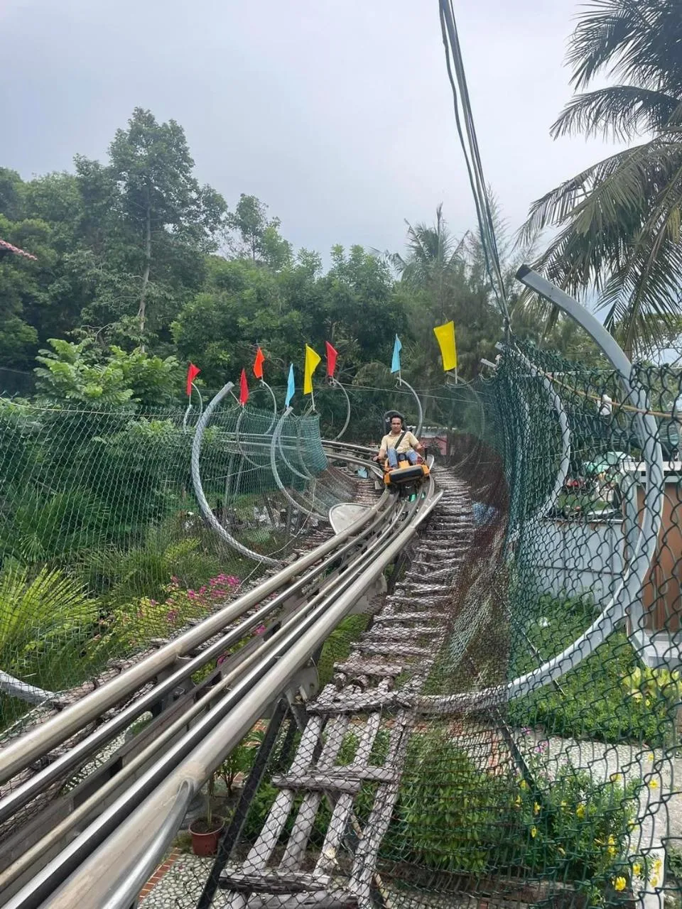 Hiking in KHÁCH SẠN BIỂN TÂY