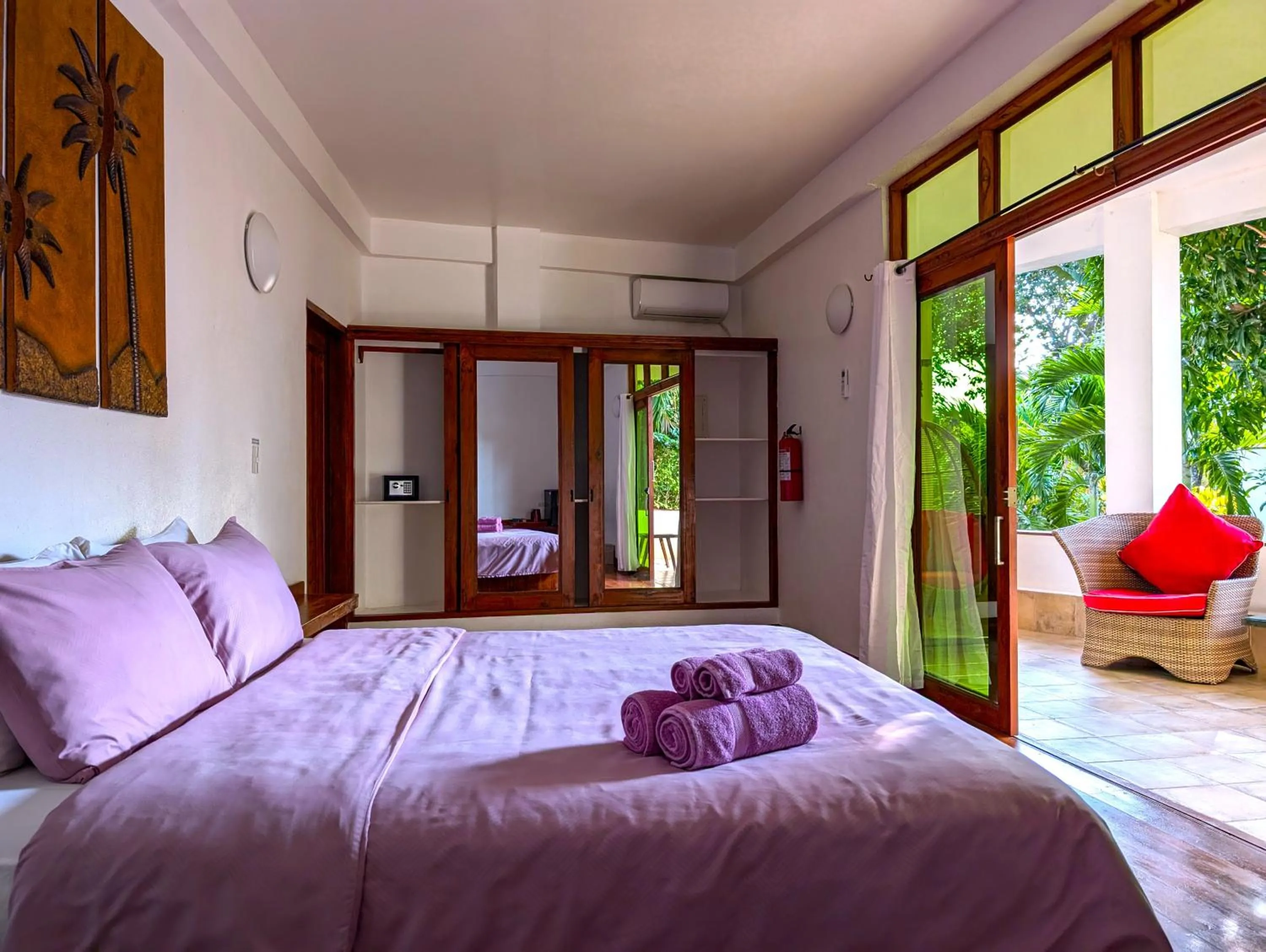 Bedroom, Bed in Villa Formosa Panglao