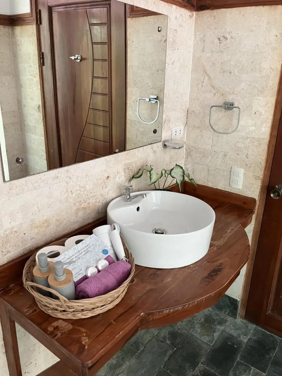 Bathroom in Villa Formosa Panglao