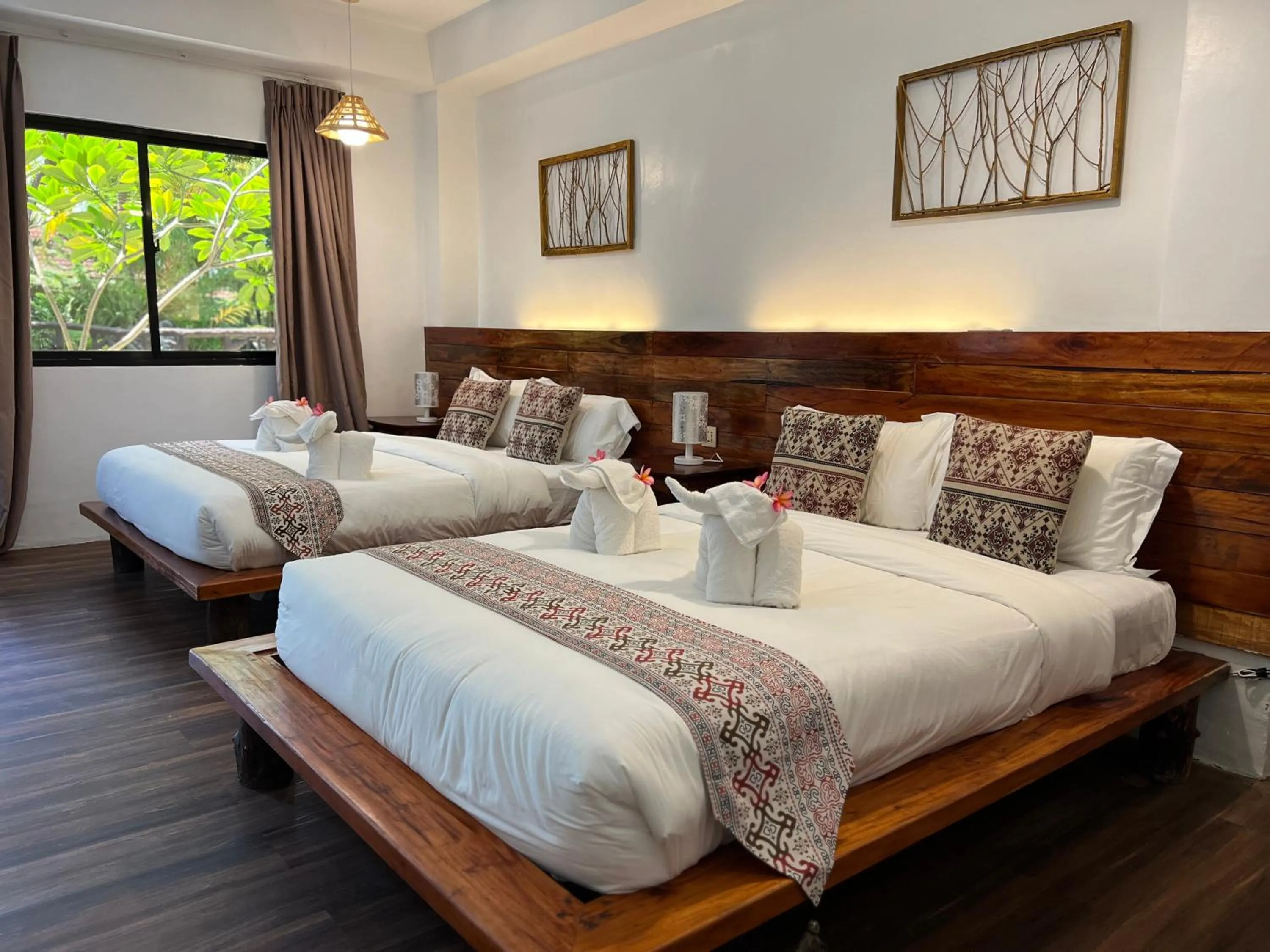 Bed in Infinity Diving Resort and Residences