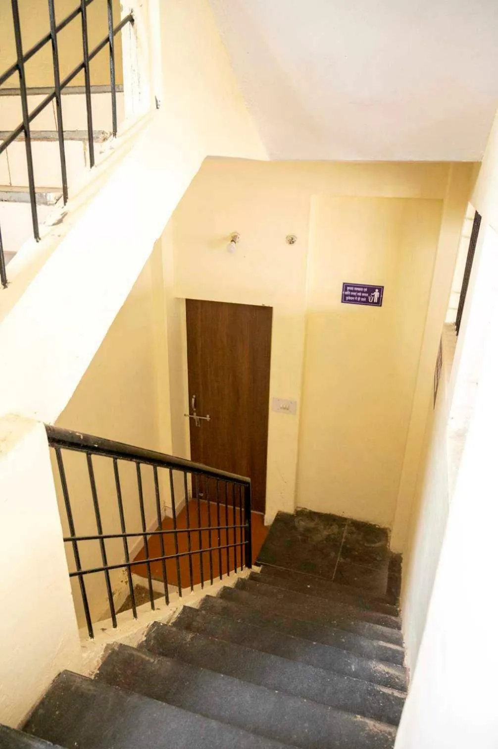 Lobby or reception in Hotel O POP Hotel Blue Star