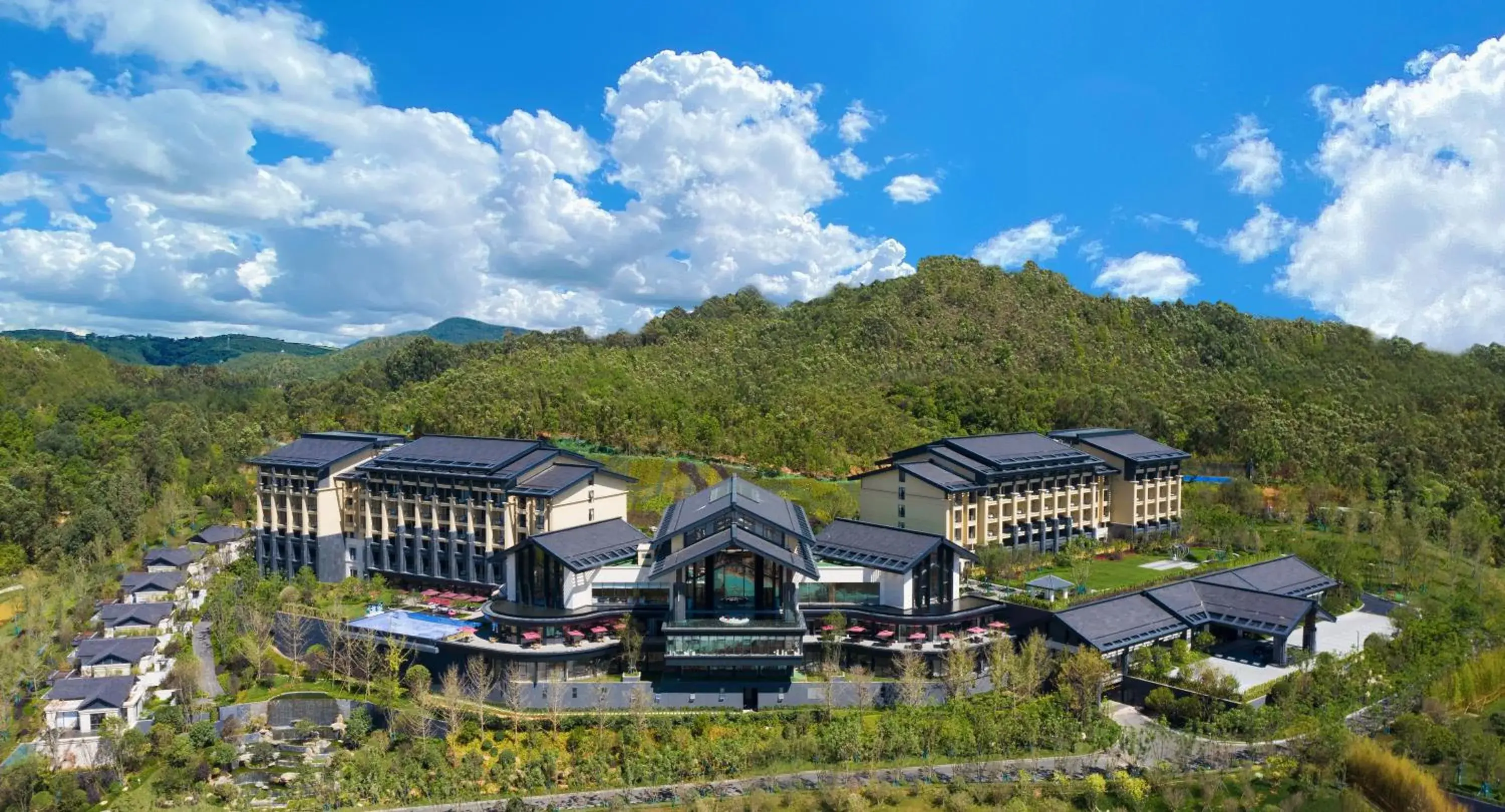 Property building in Pullman Yuxi Property building in Pullman Yuxi