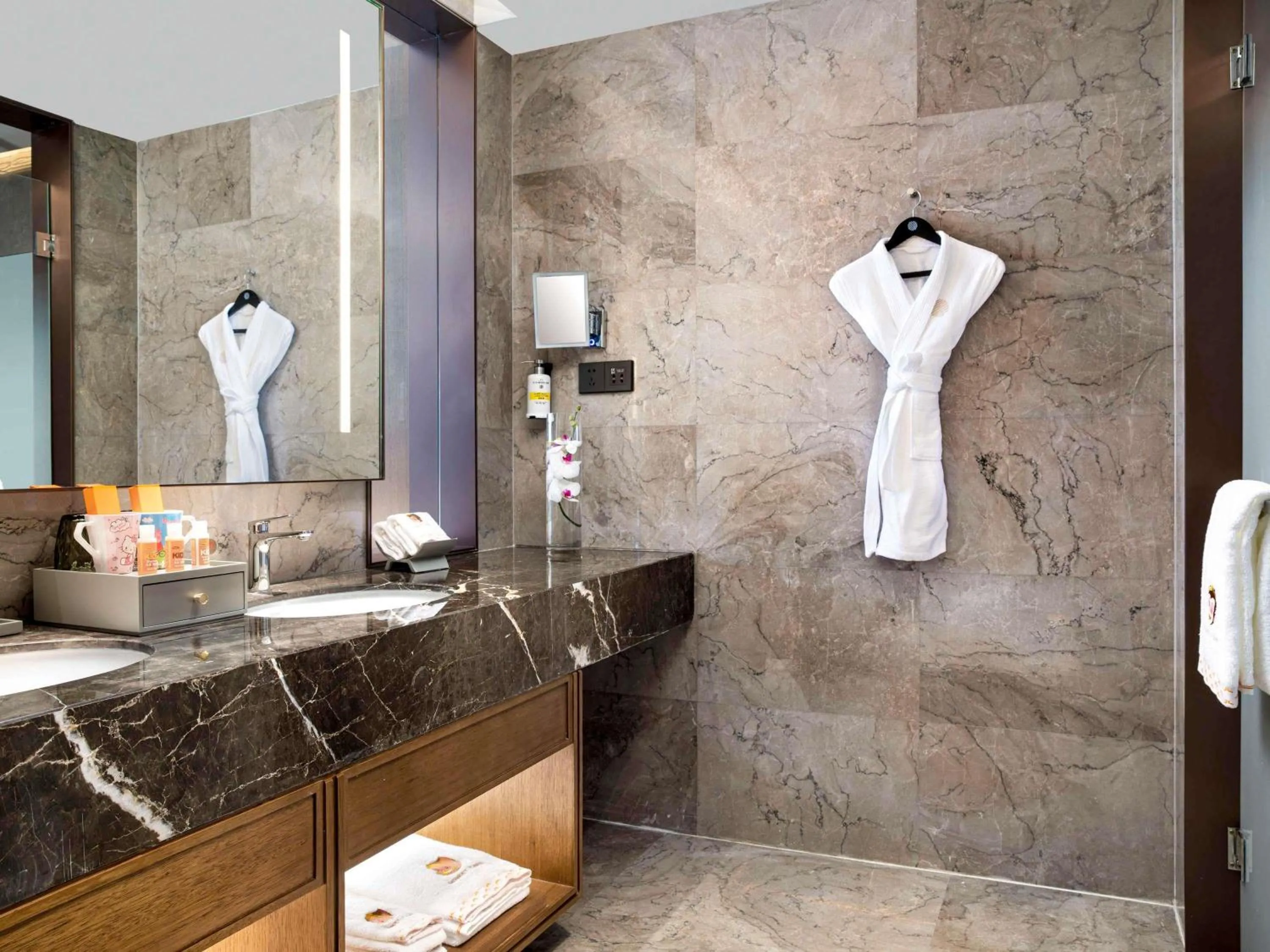 Bedroom in Pullman Yuxi