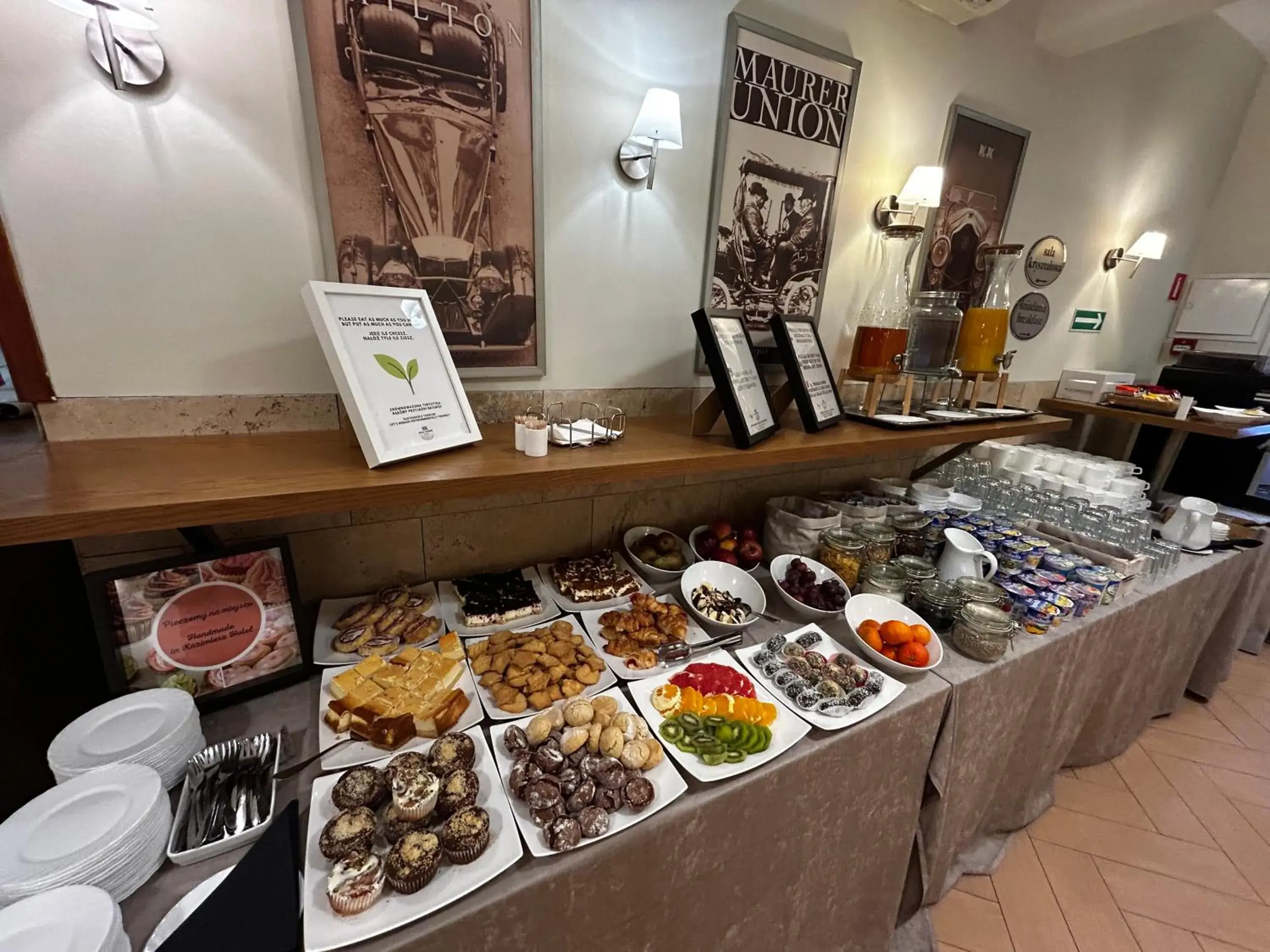 Breakfast in Hotel Kazimierz II Breakfast in Hotel Kazimierz II