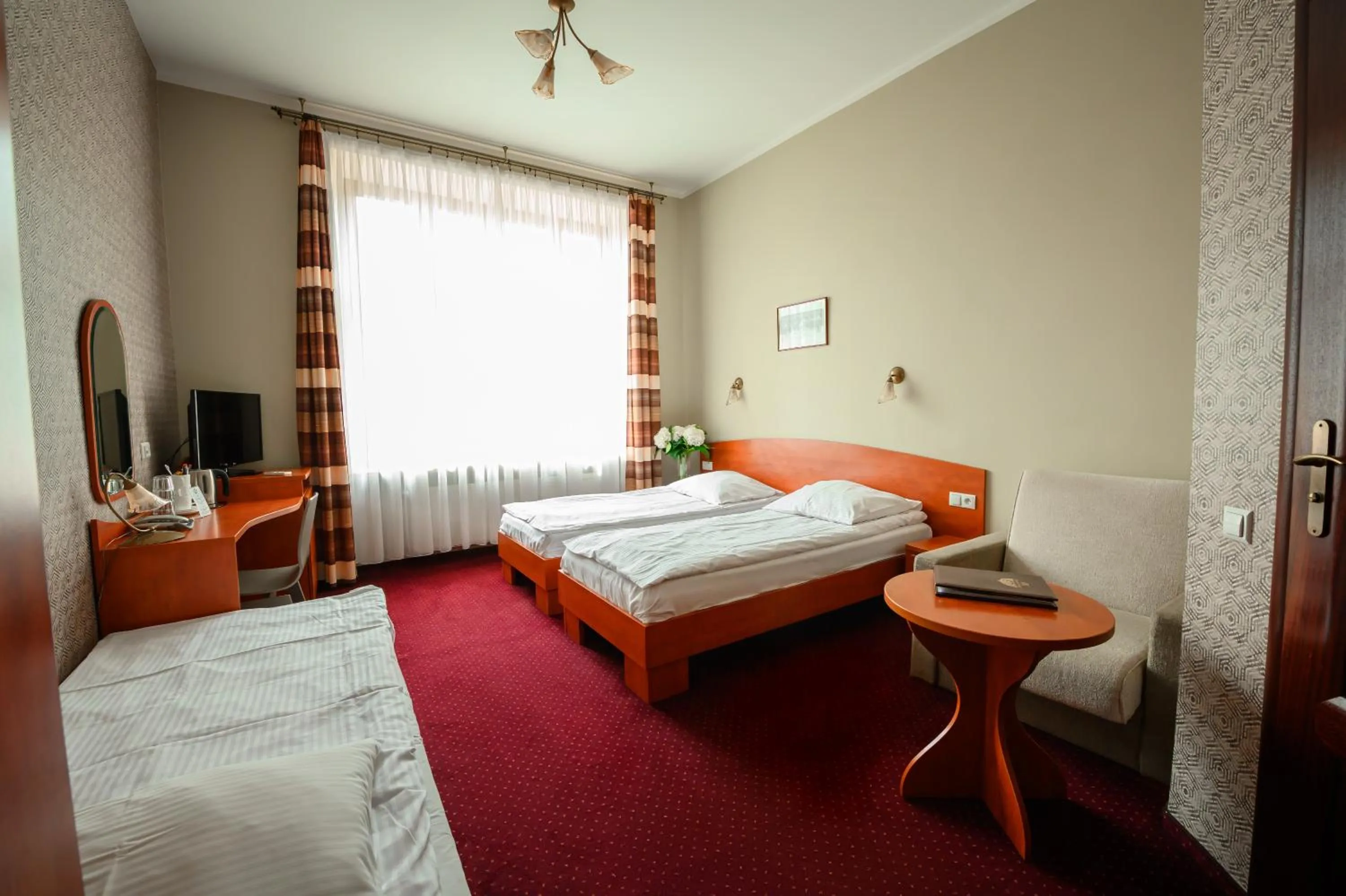 Photo of the whole room, Bed in Hotel Kazimierz II