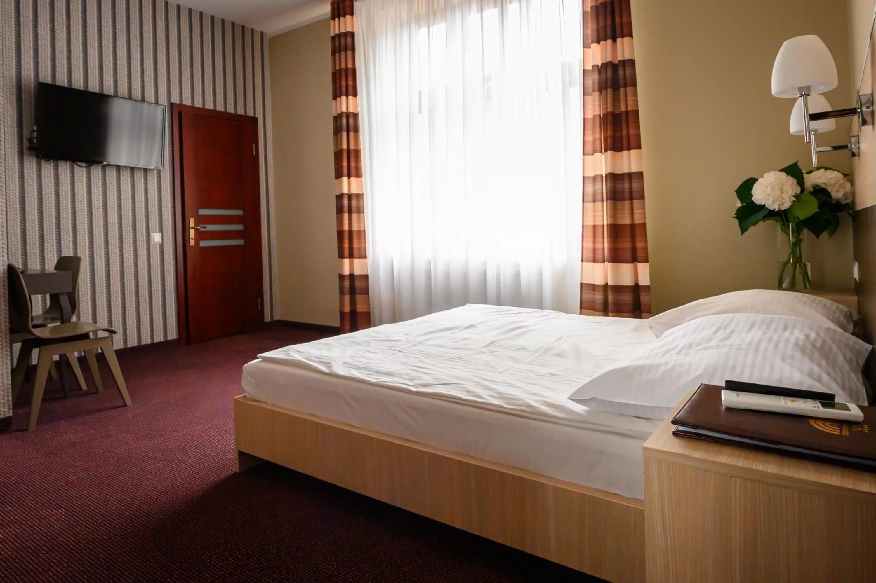 Photo of the whole room, Bed in Hotel Kazimierz II