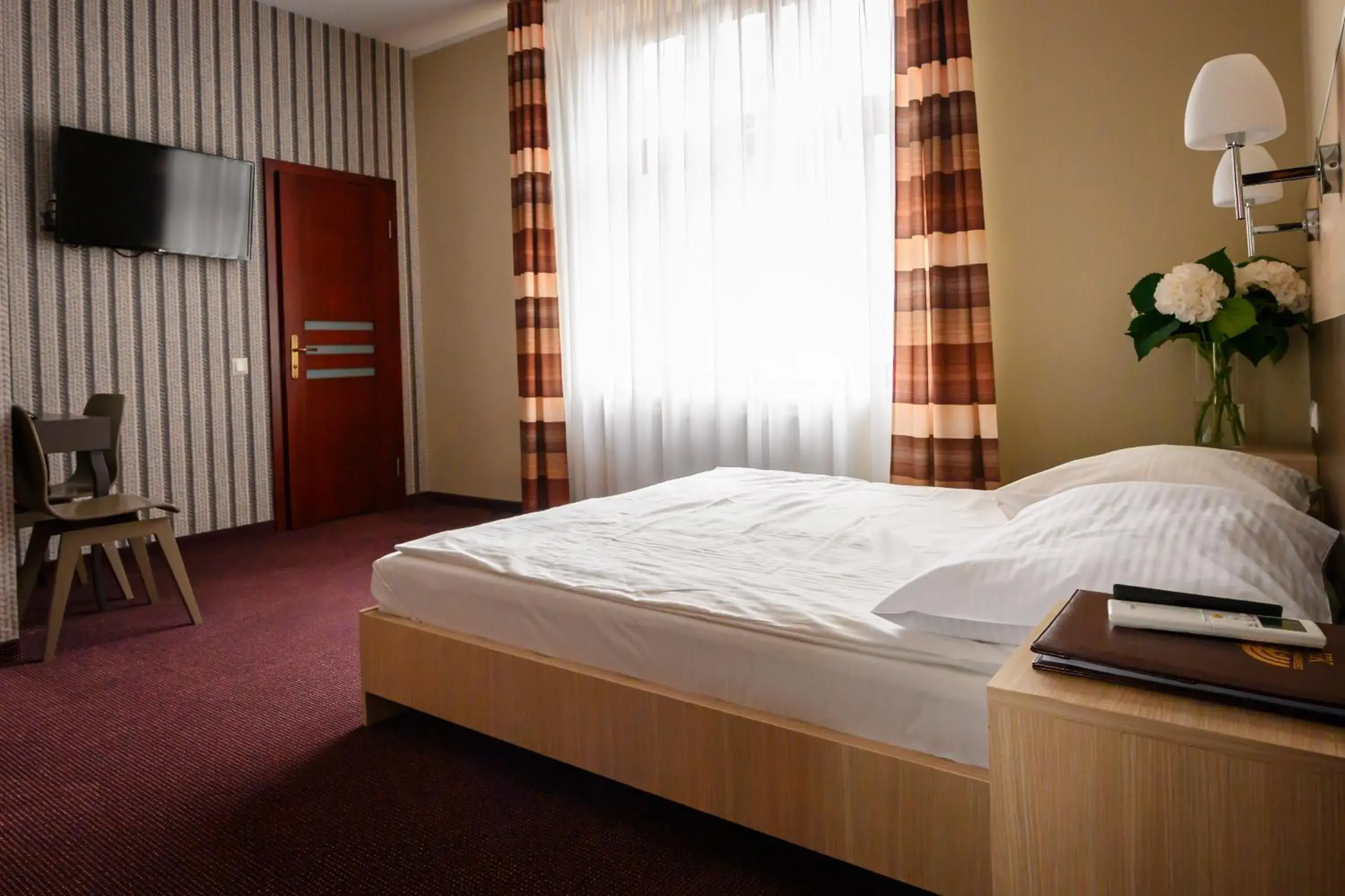Bed in Hotel Kazimierz II