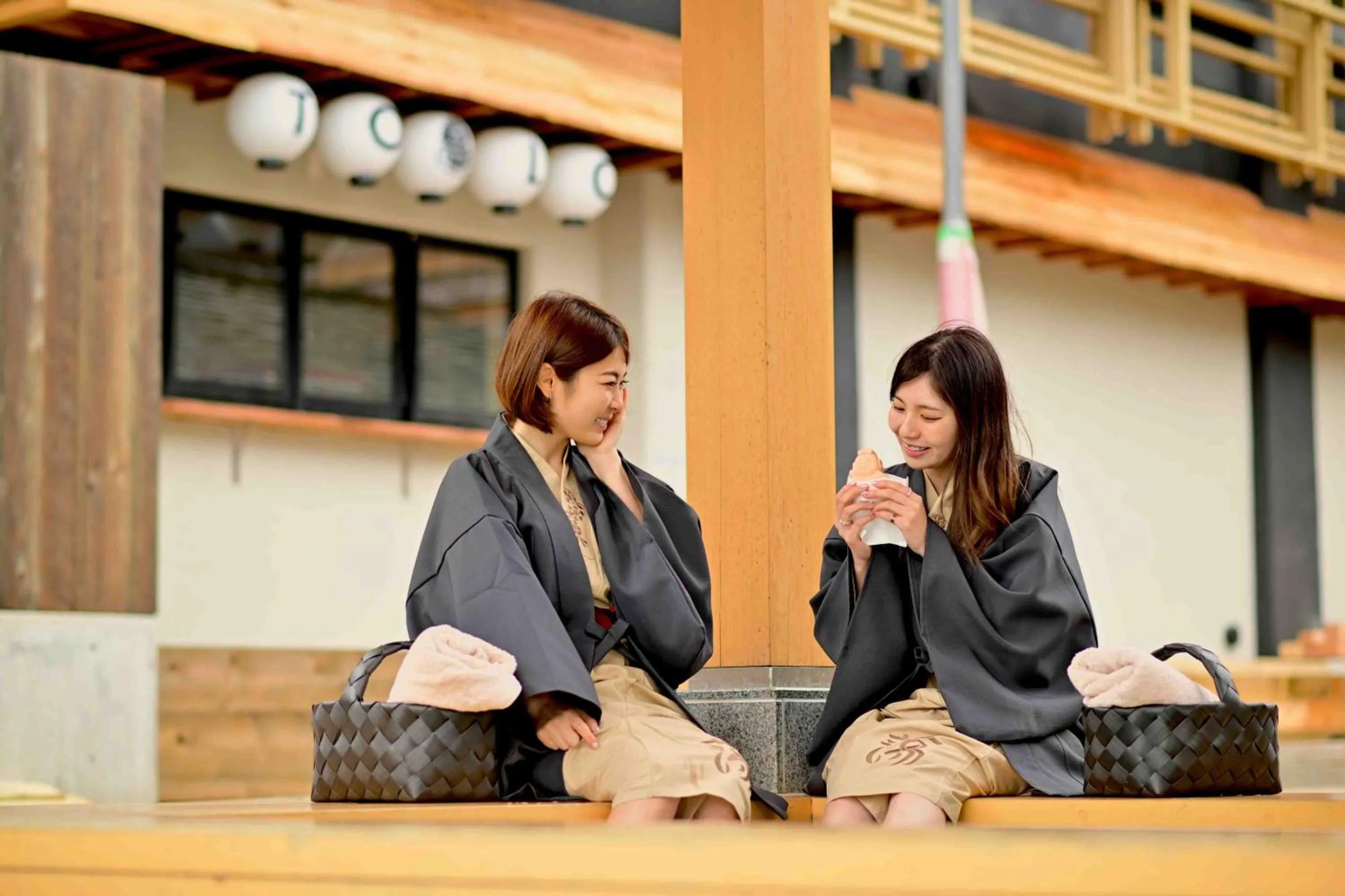 People in Urakusatsu TOU