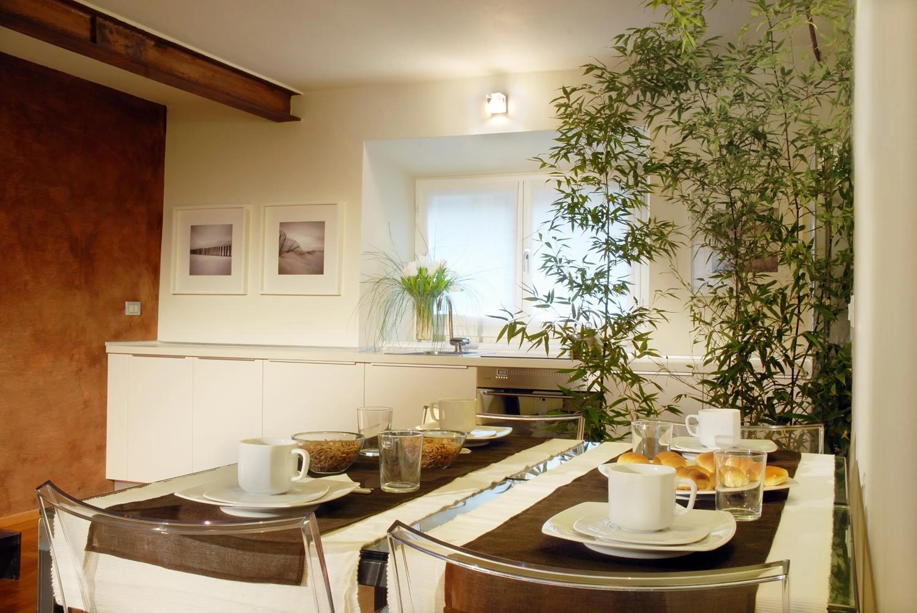 Restaurant/places to eat in B&B Terres D'Aventure Suites