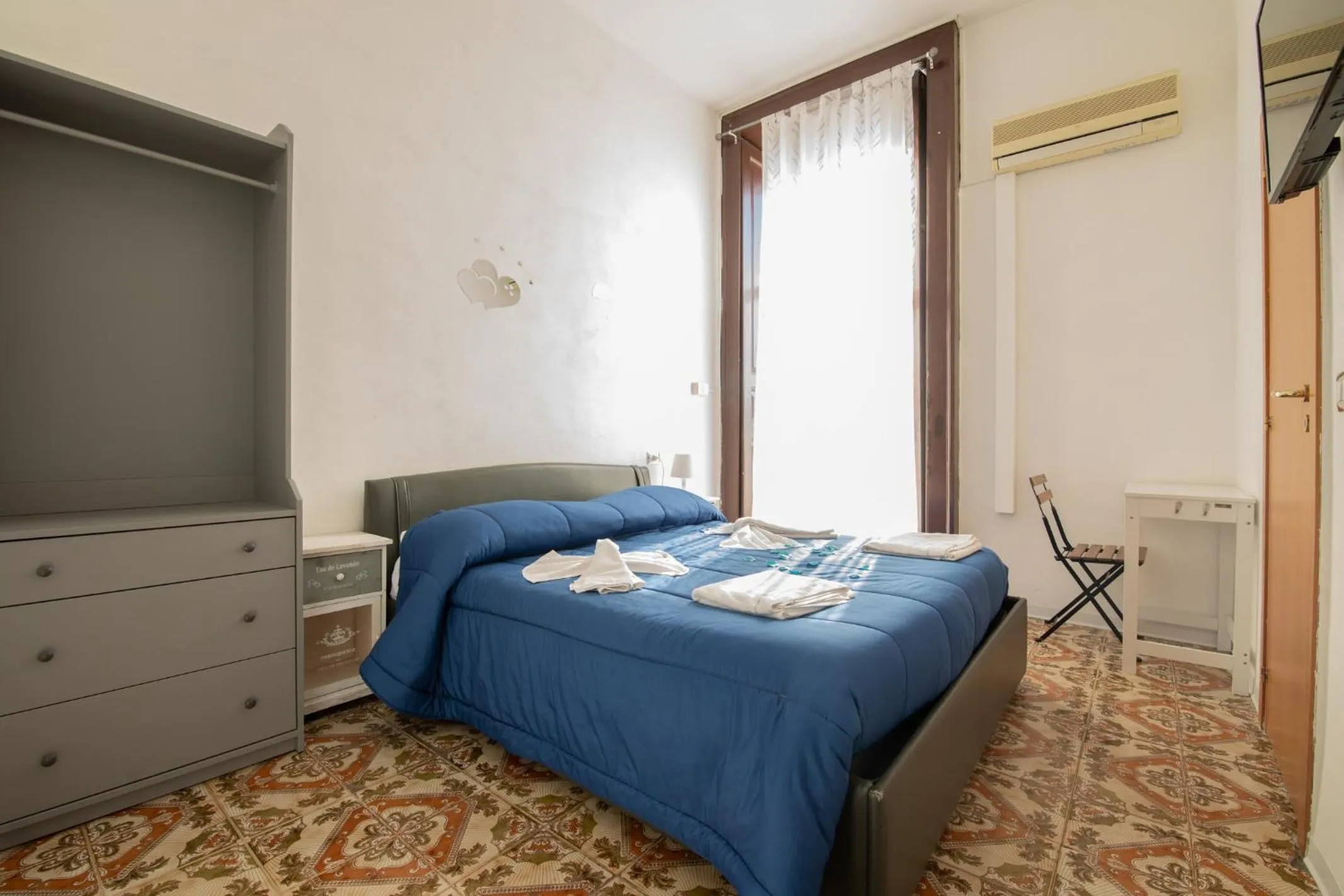 Photo of the whole room, Bed in MADB&B