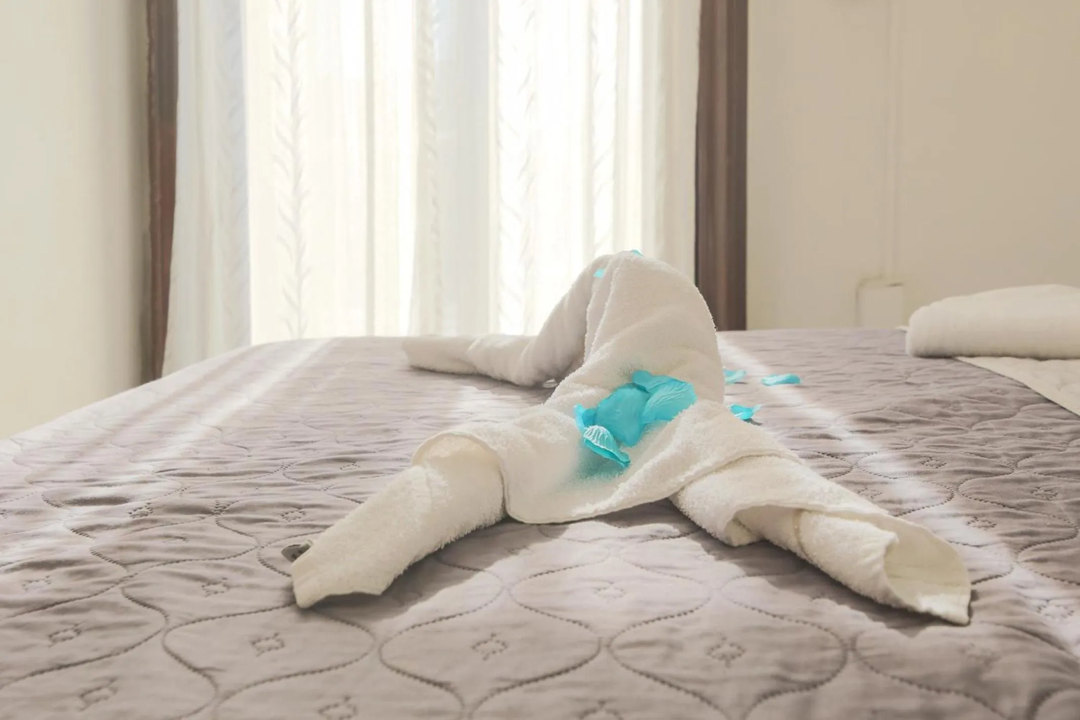 Photo of the whole room, Bed in MADB&B