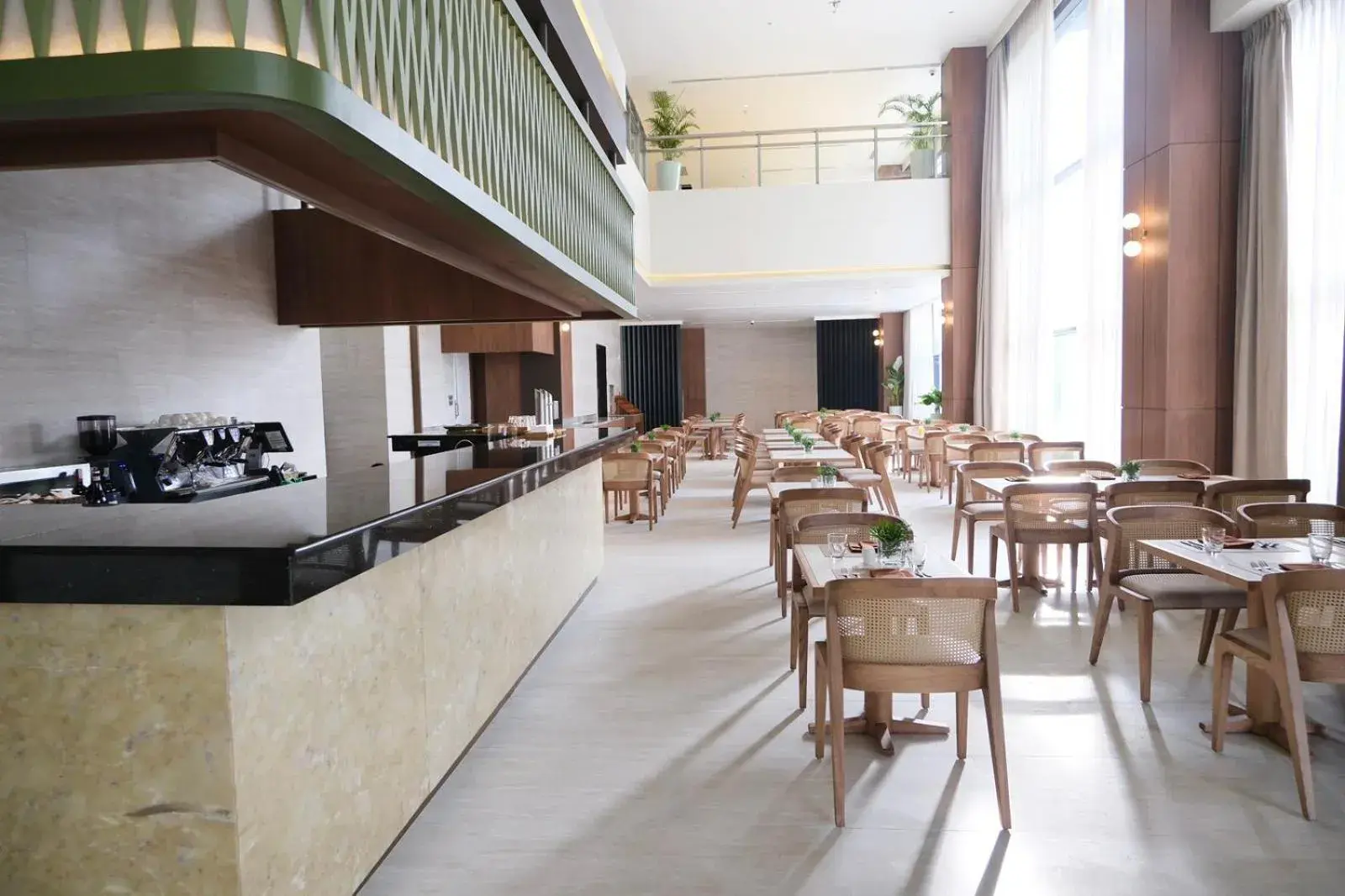 Restaurant/places to eat in Seda Abreeza - Newly Renovated Restaurant/places to eat in Seda Abreeza - Newly Renovated