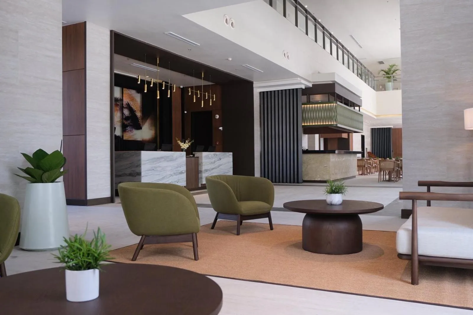 Lobby or reception in Seda Abreeza - Newly Renovated