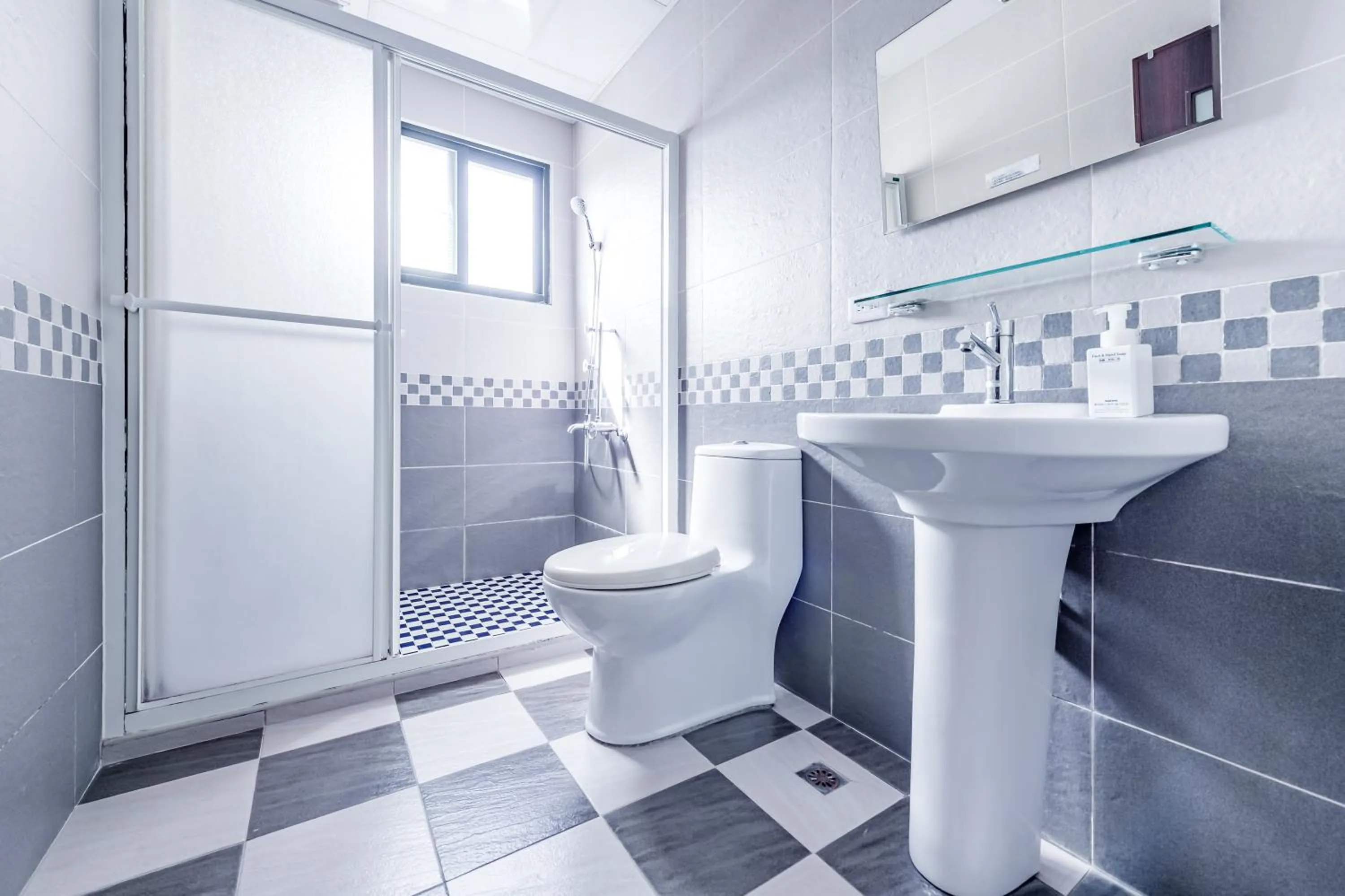 Bathroom in Travel Road WuWu