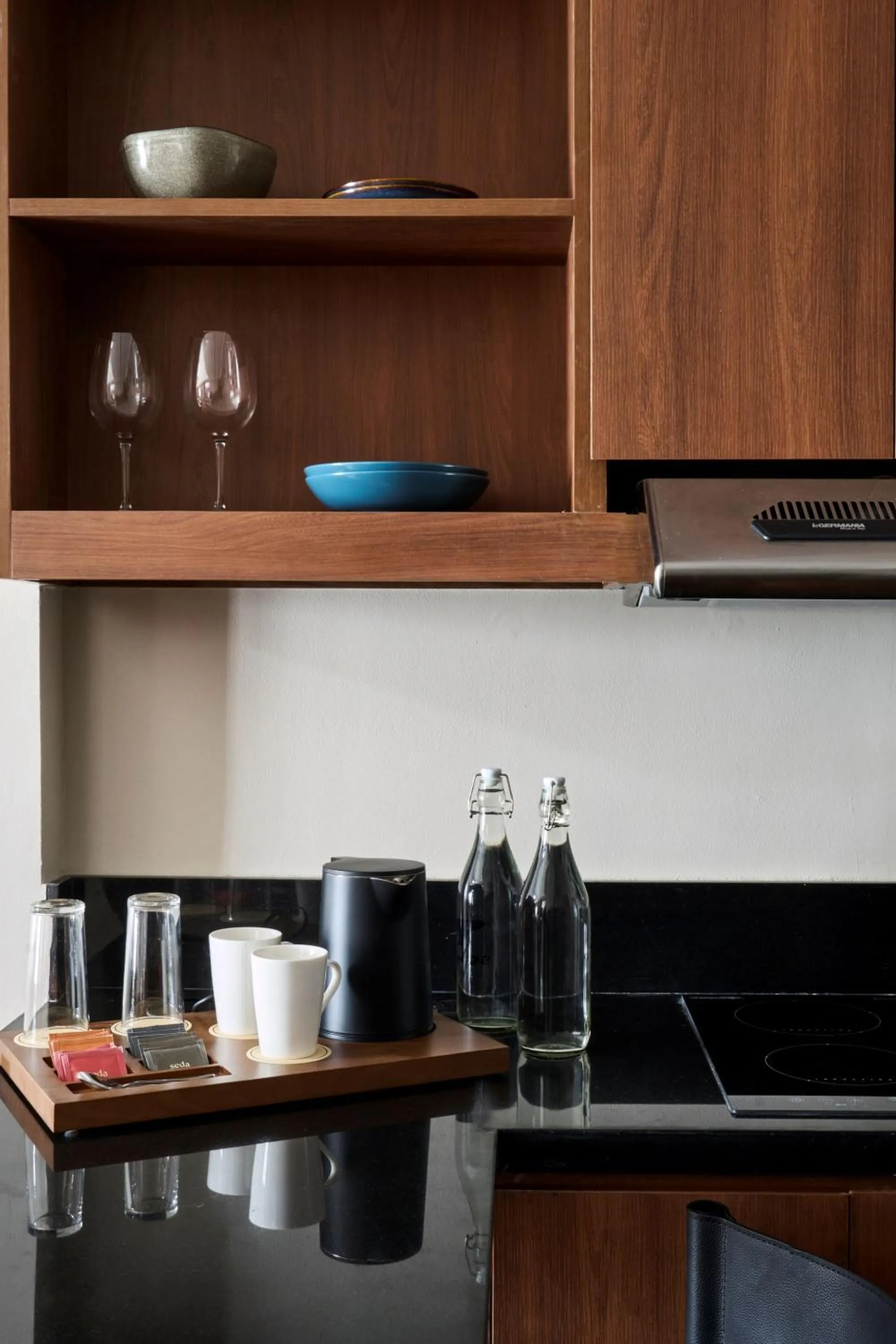 Kitchen or kitchenette in Seda Centrio Newly Renovated