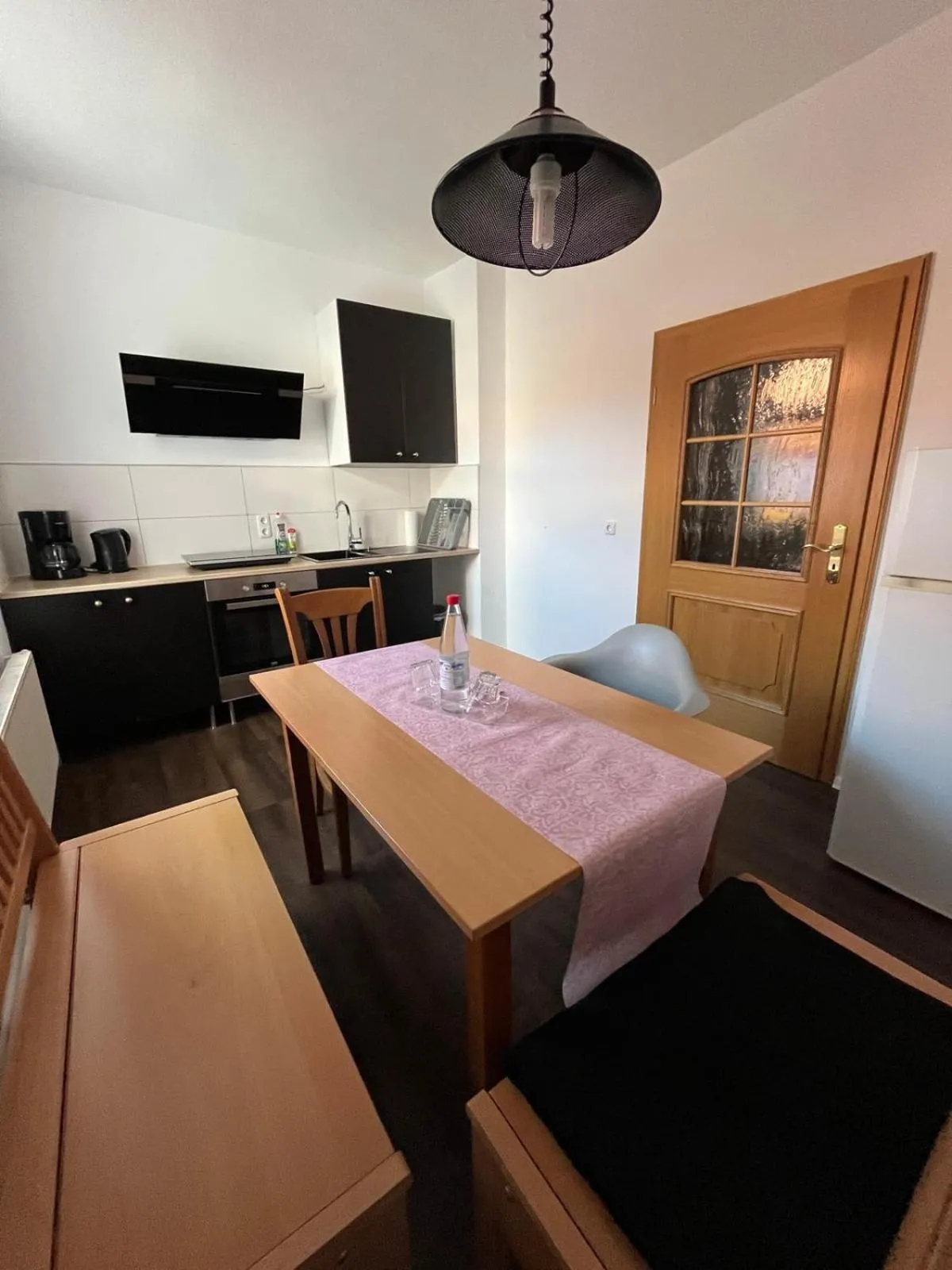 Kitchen or kitchenette in Zur Sonne "Gasthaus-Bar-Events"