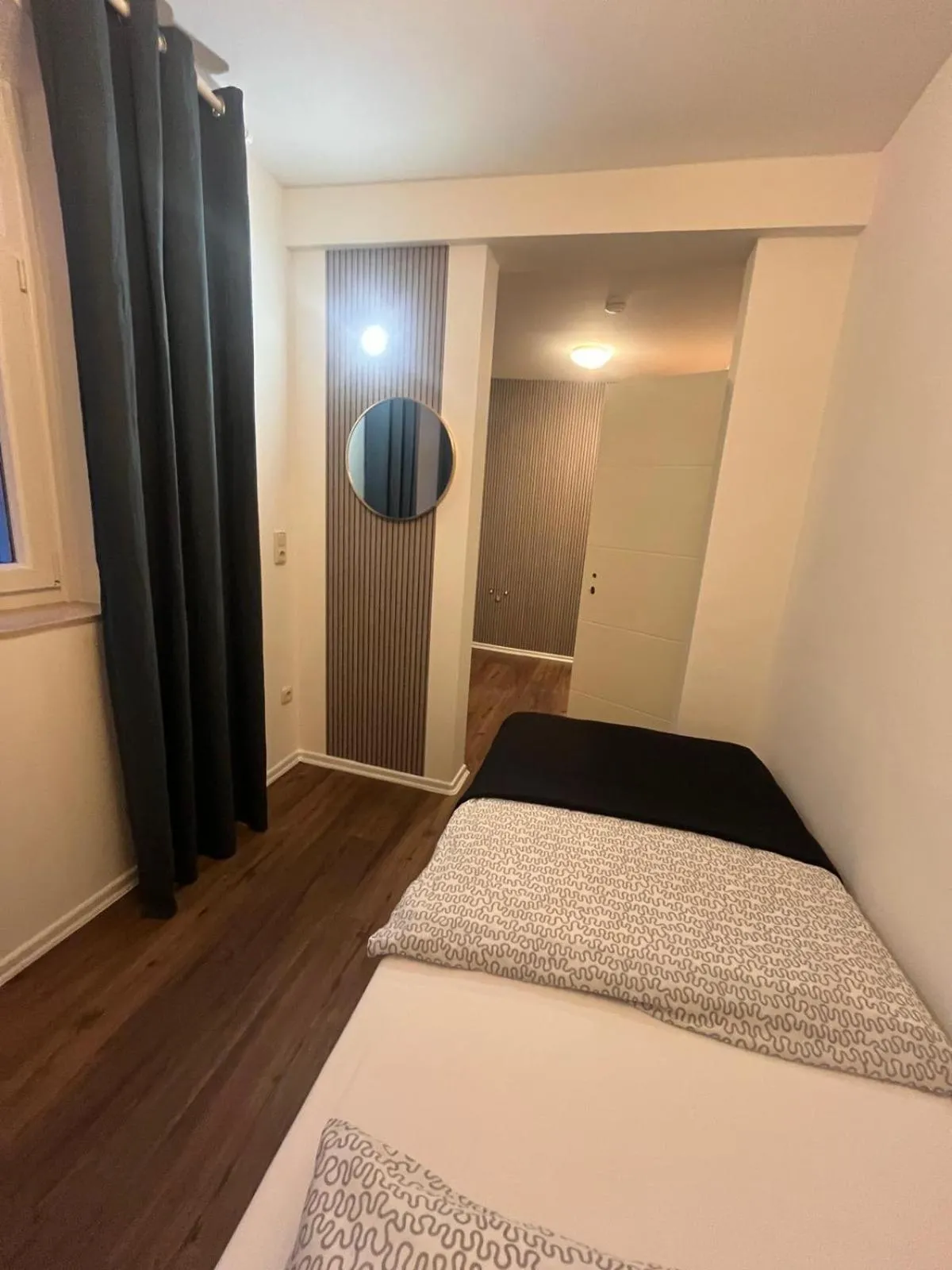 Bed in Zur Sonne "Gasthaus-Bar-Events"