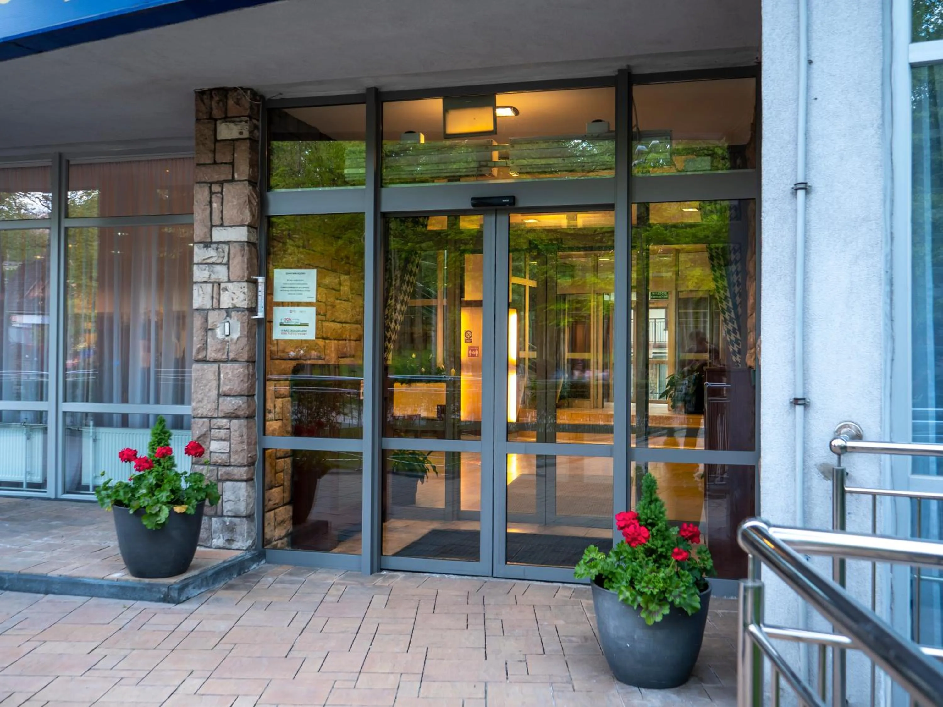 Facade/entrance in Kolejarz Natura Tour