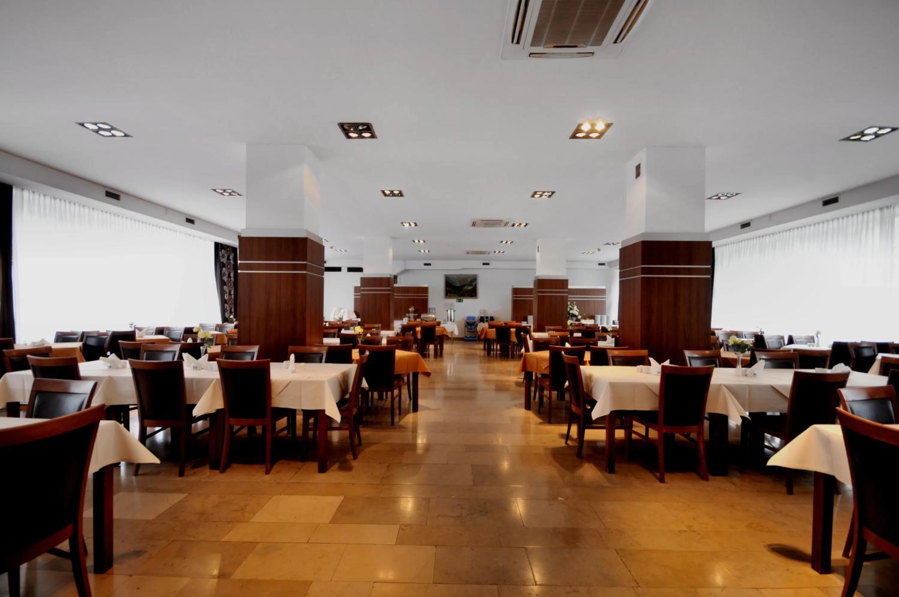 Restaurant/places to eat in Kolejarz Natura Tour