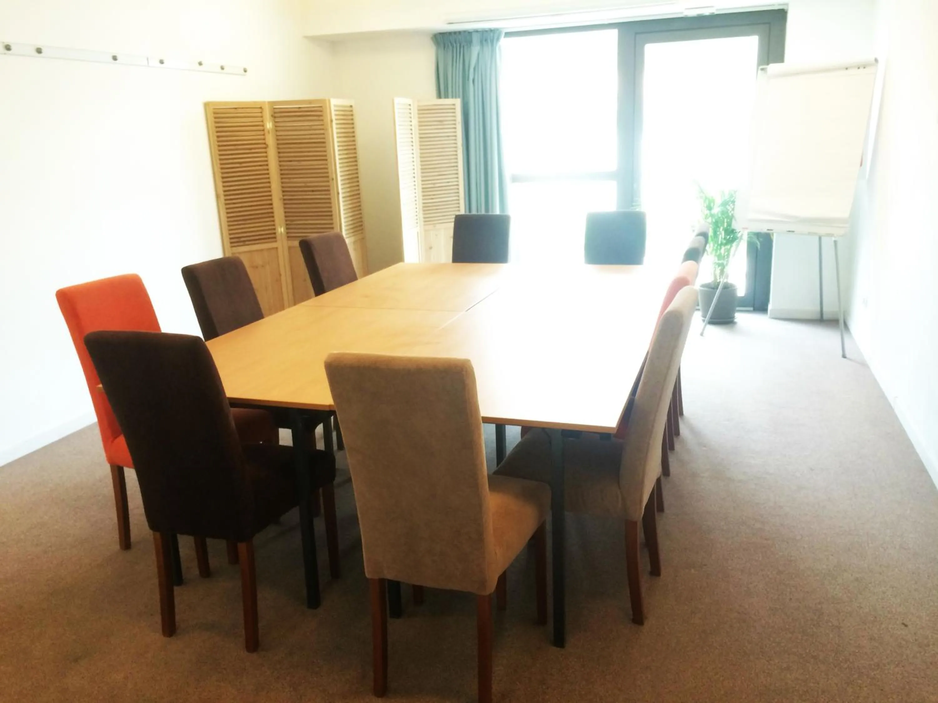 Business facilities in Adonis Aix en Provence