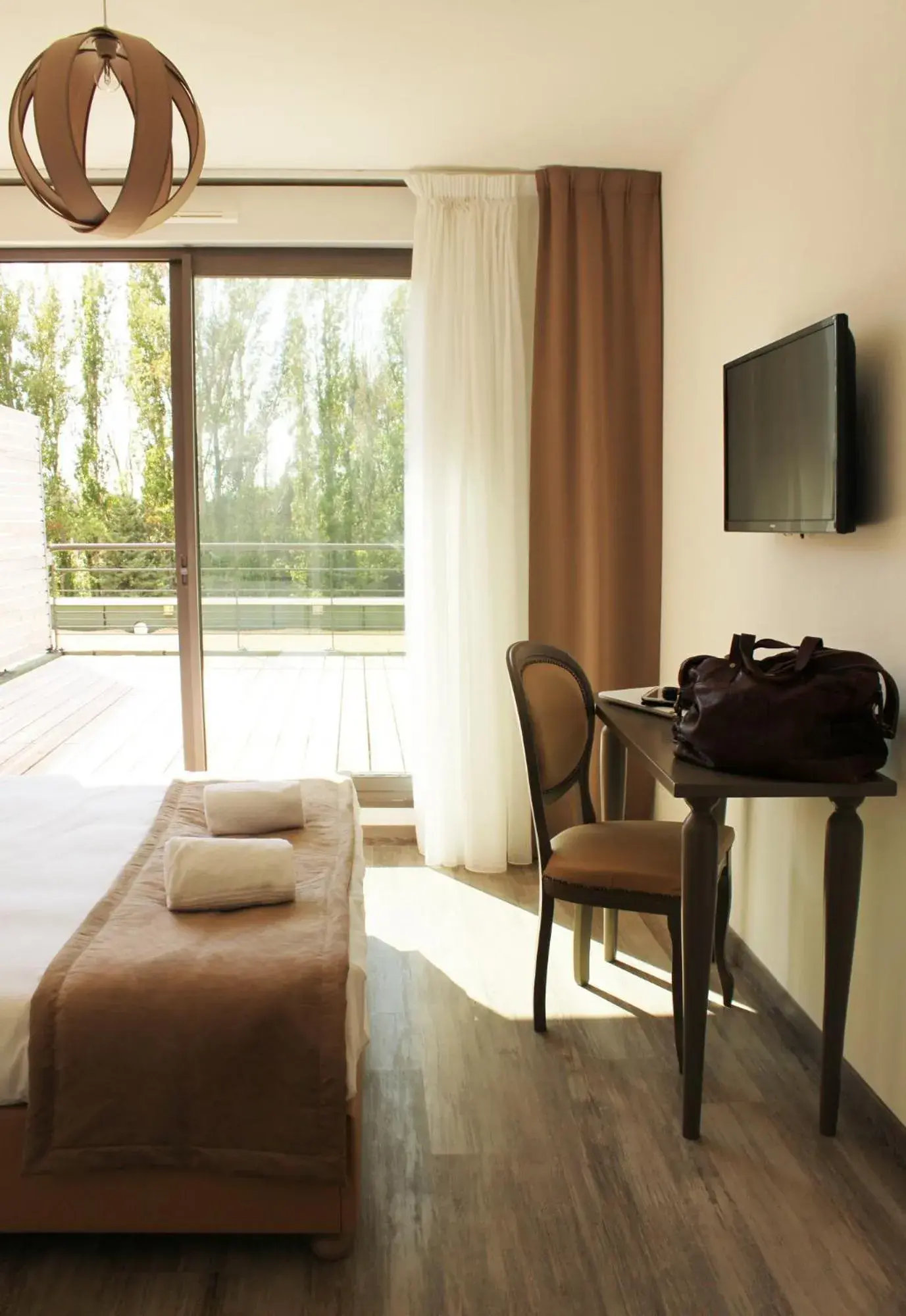 Balcony/Terrace, Bed in Adonis Aix en Provence Balcony/Terrace, Bed in Adonis Aix en Provence