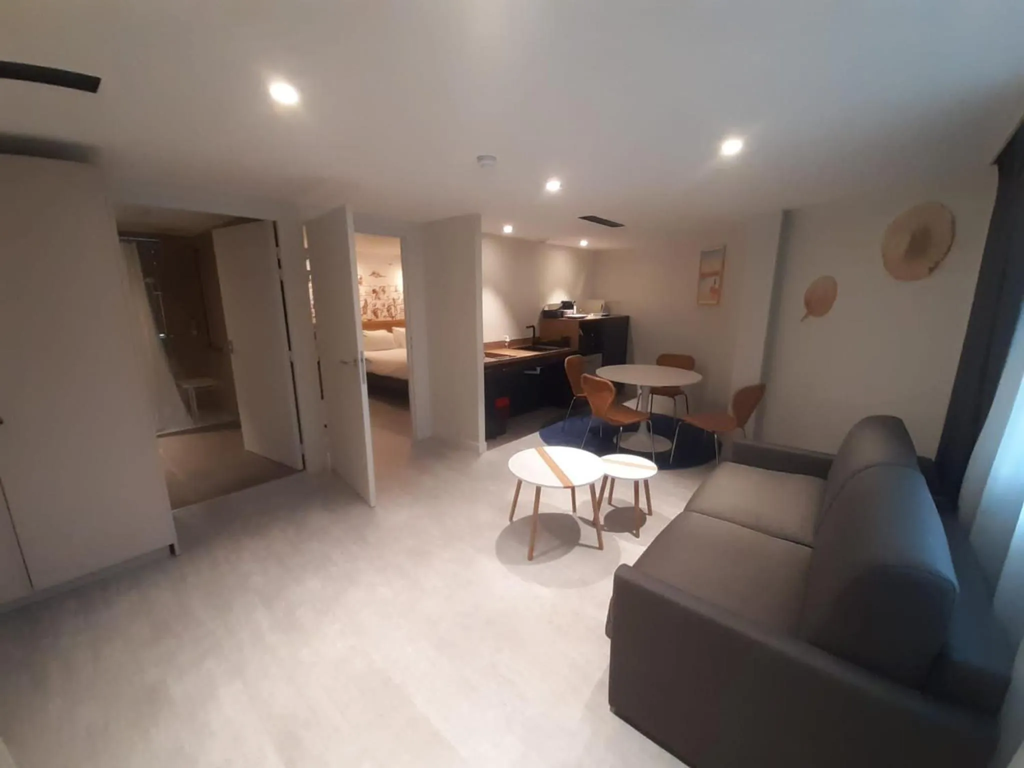 Living room in L'Escale Marine, The Originals Relais