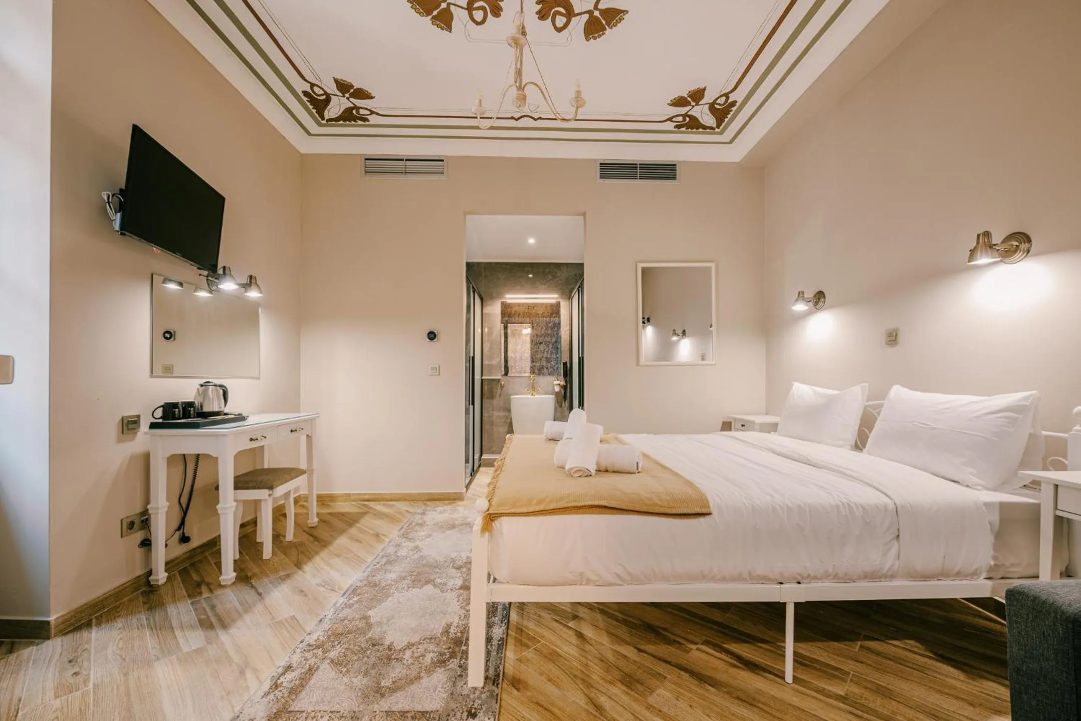 Hypatia Executive Triple Room Ground Floor in Neapolis 1897 Boutique Luxury Rooms