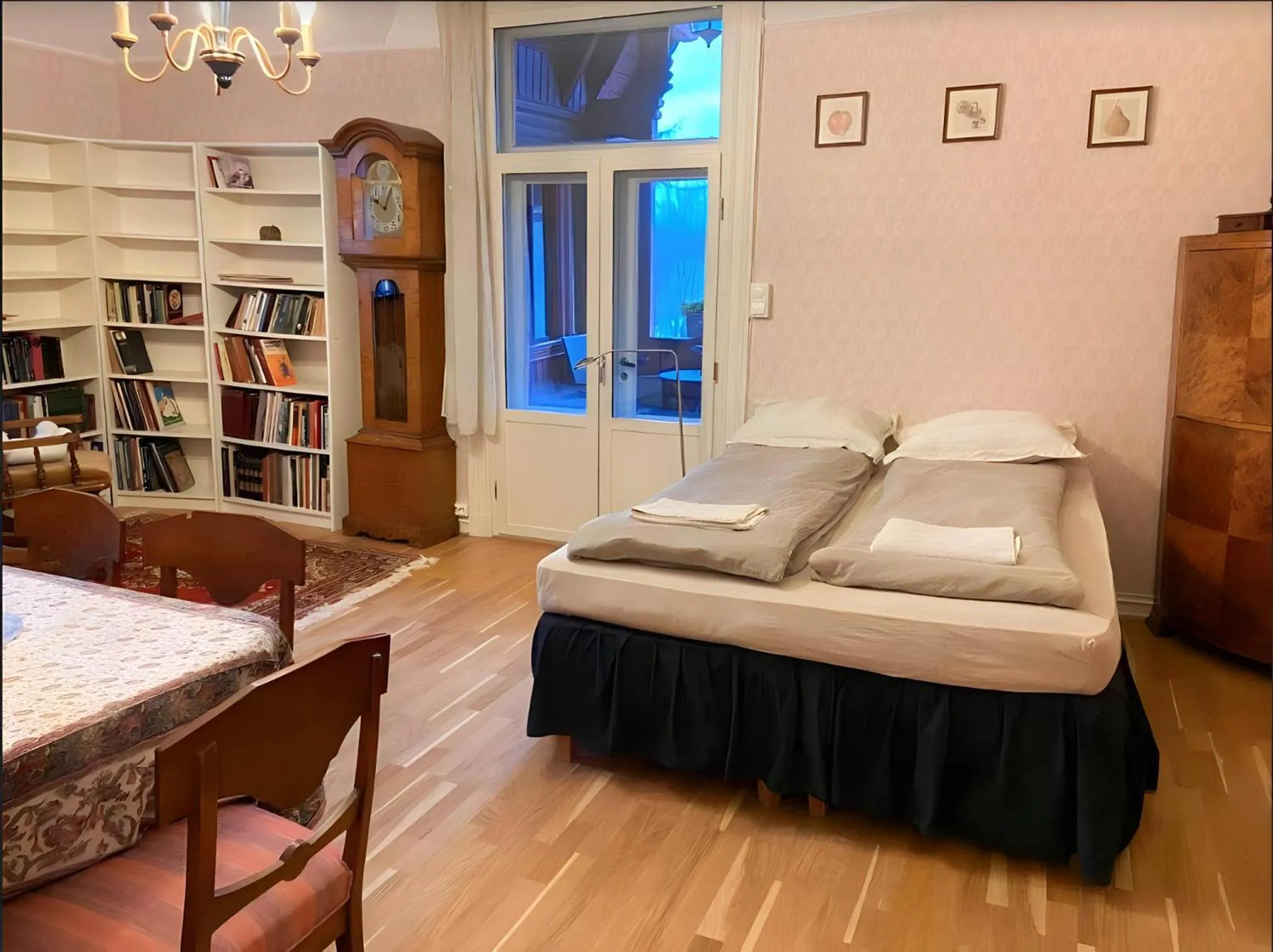 Bed in Villa Internationals