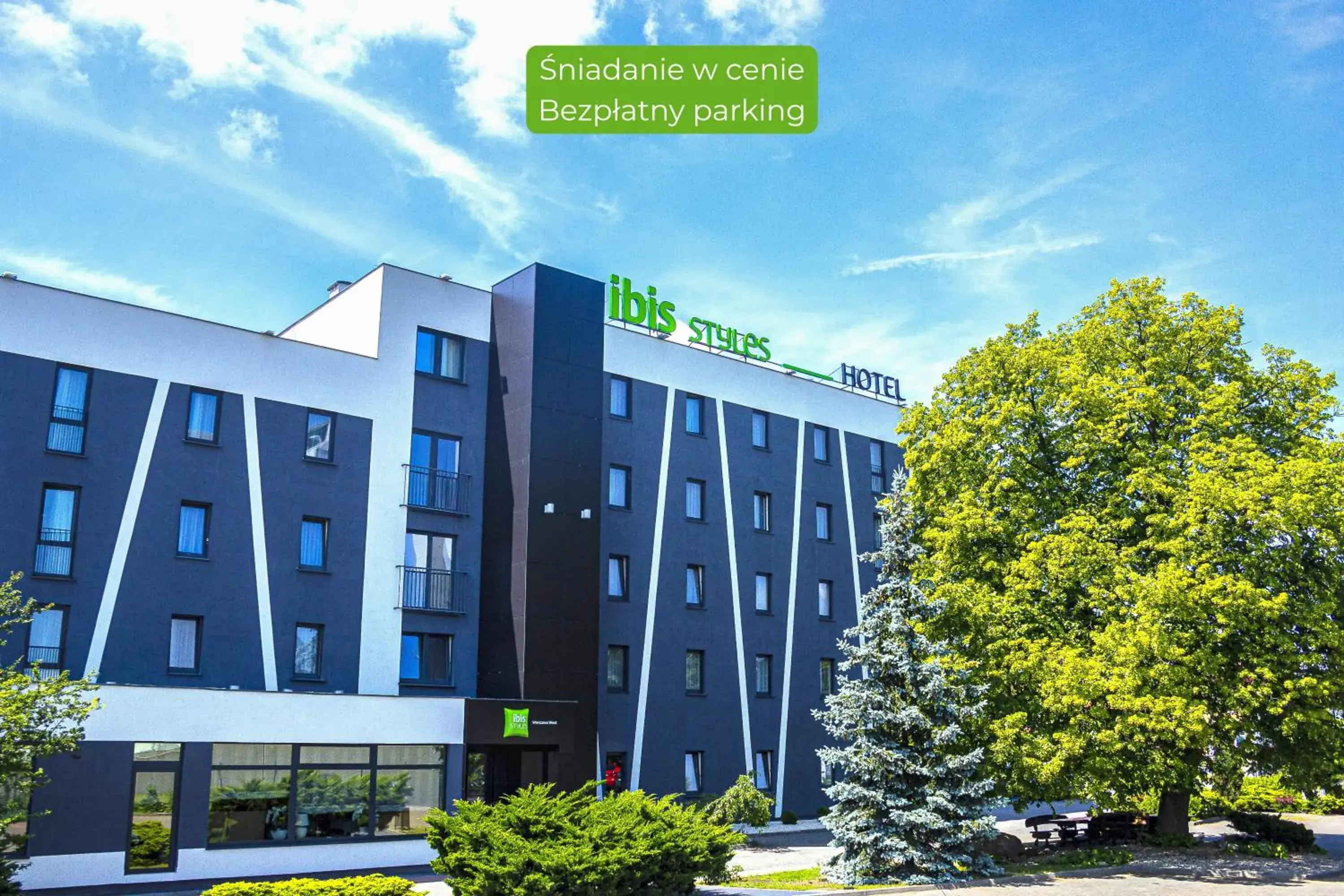 Property building in ibis Styles Warszawa West Property building in ibis Styles Warszawa West