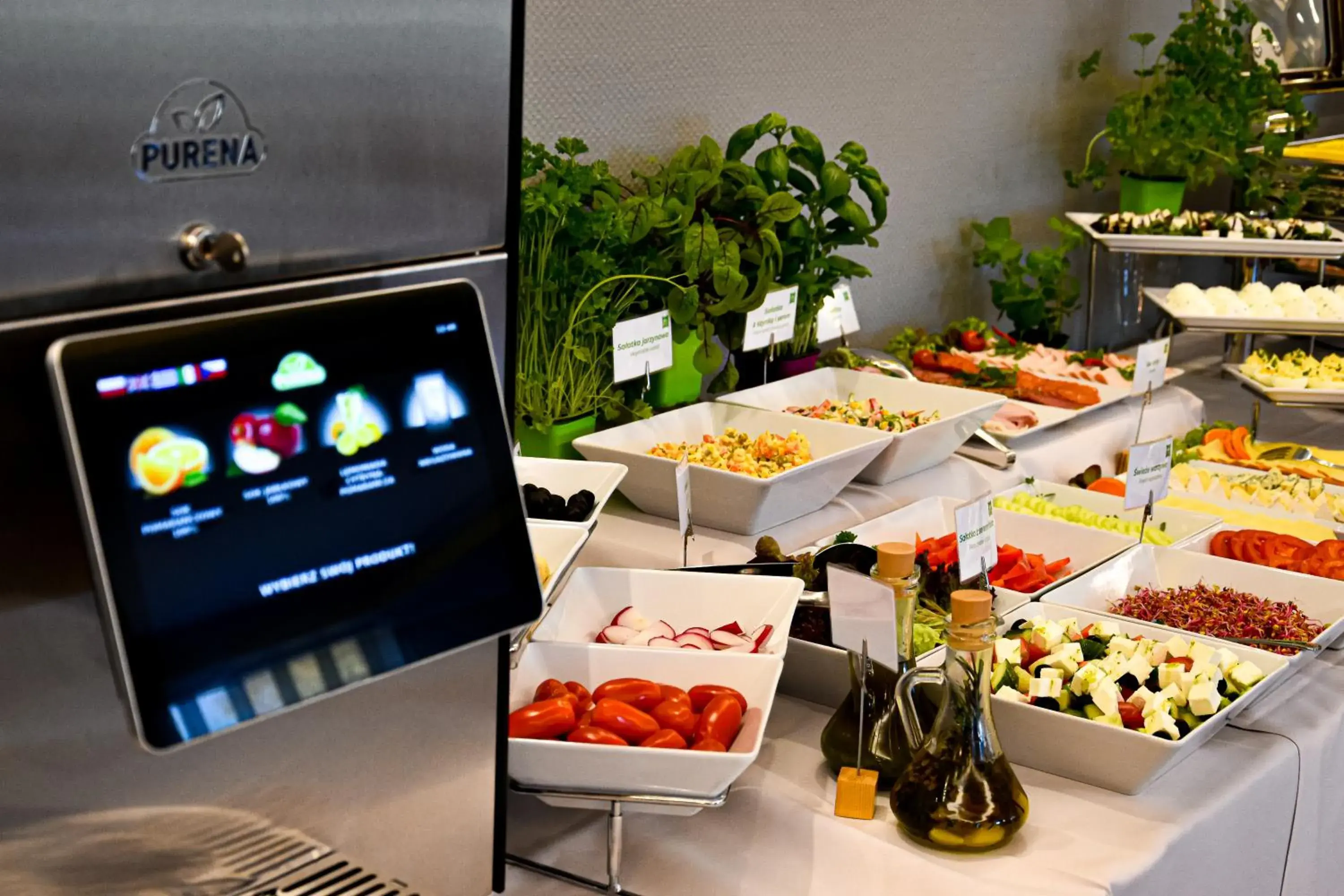 Food and drinks in ibis Styles Warszawa West Food and drinks in ibis Styles Warszawa West