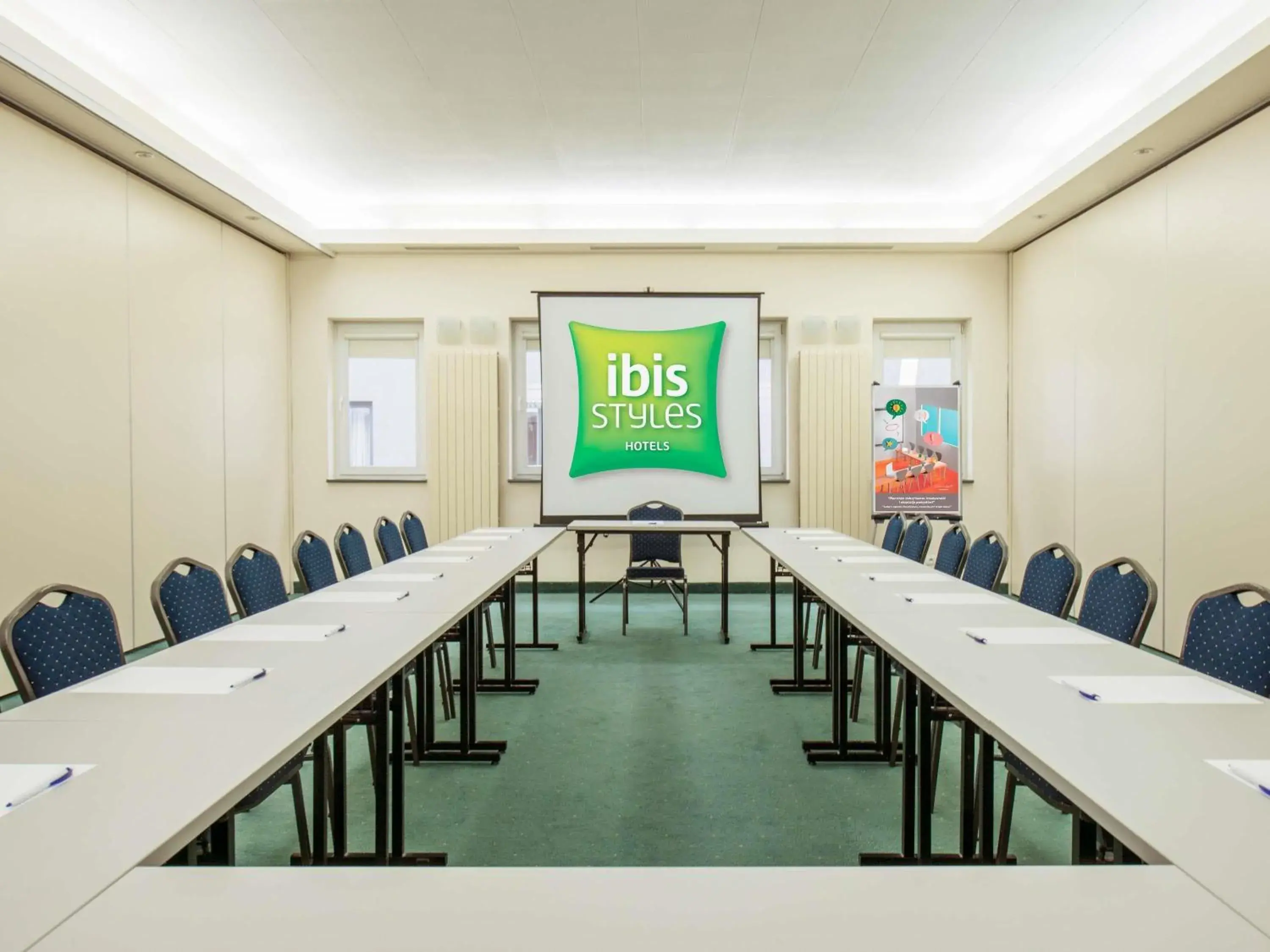 Property building in ibis Styles Warszawa West Property building in ibis Styles Warszawa West