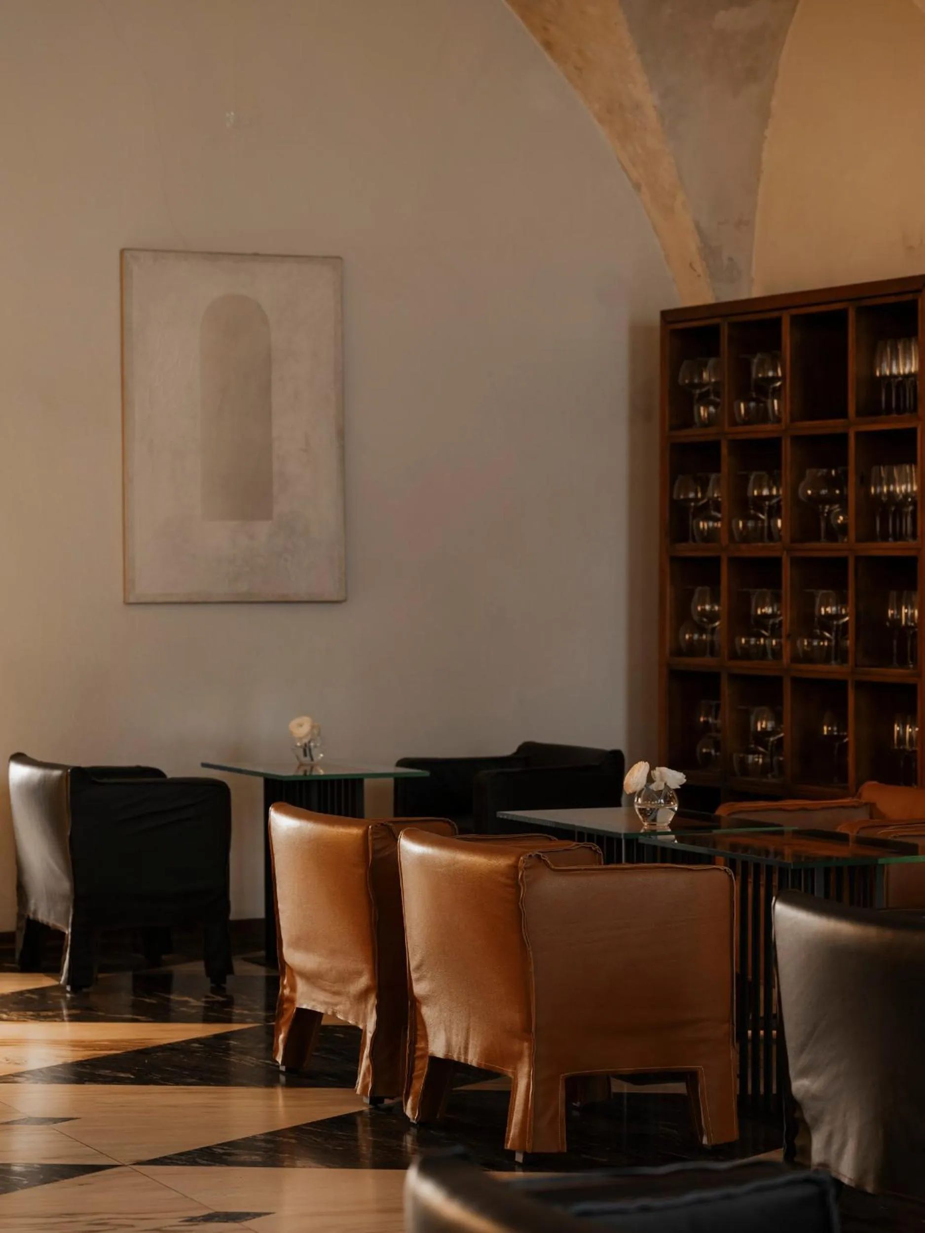 Restaurant/places to eat in Hotel Stary